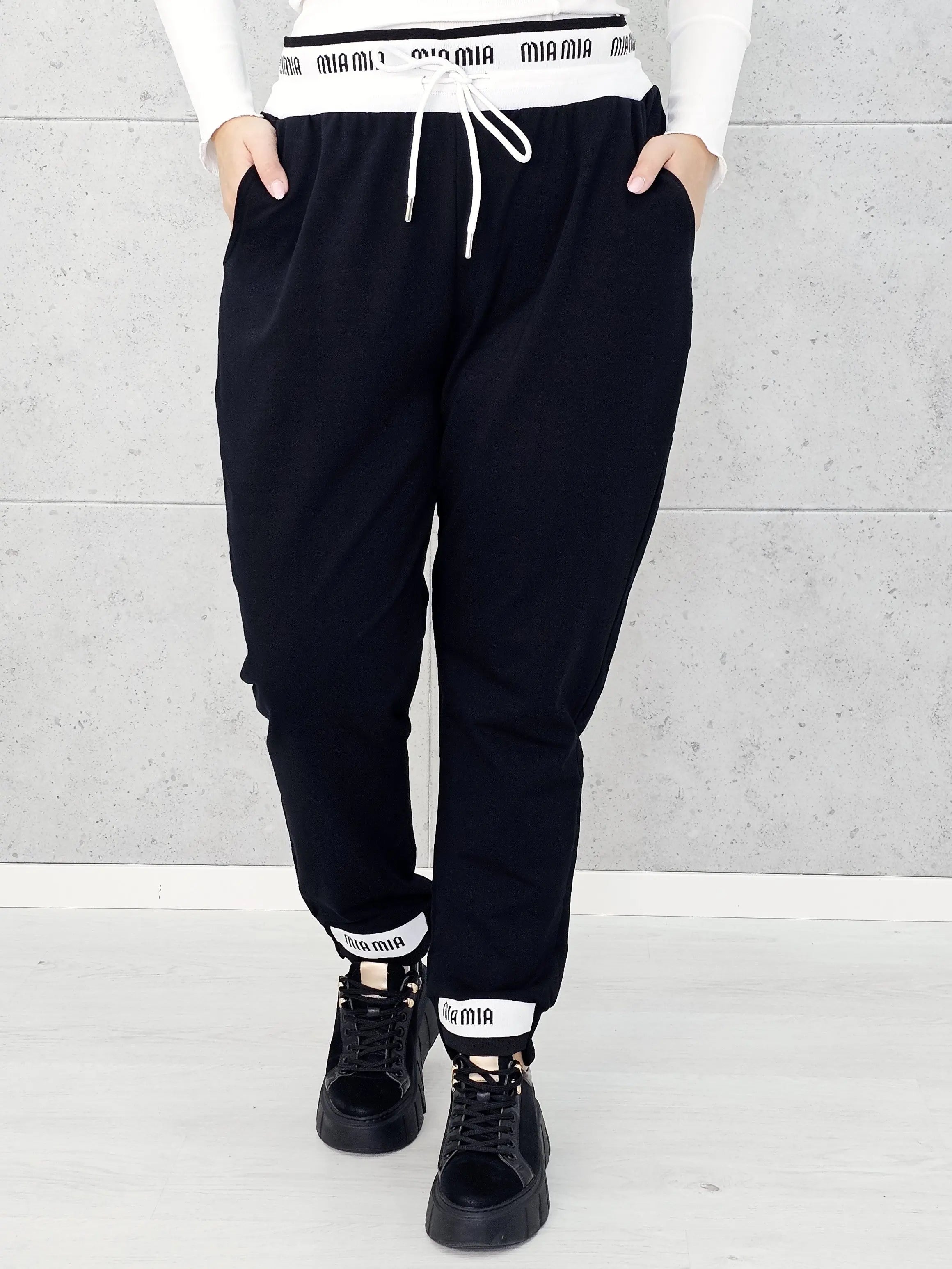 Stylowe Spodnie Dresowe Plus Size StylowaXL – Sportowy Luz w Modnym Wydaniu Stylowa XL