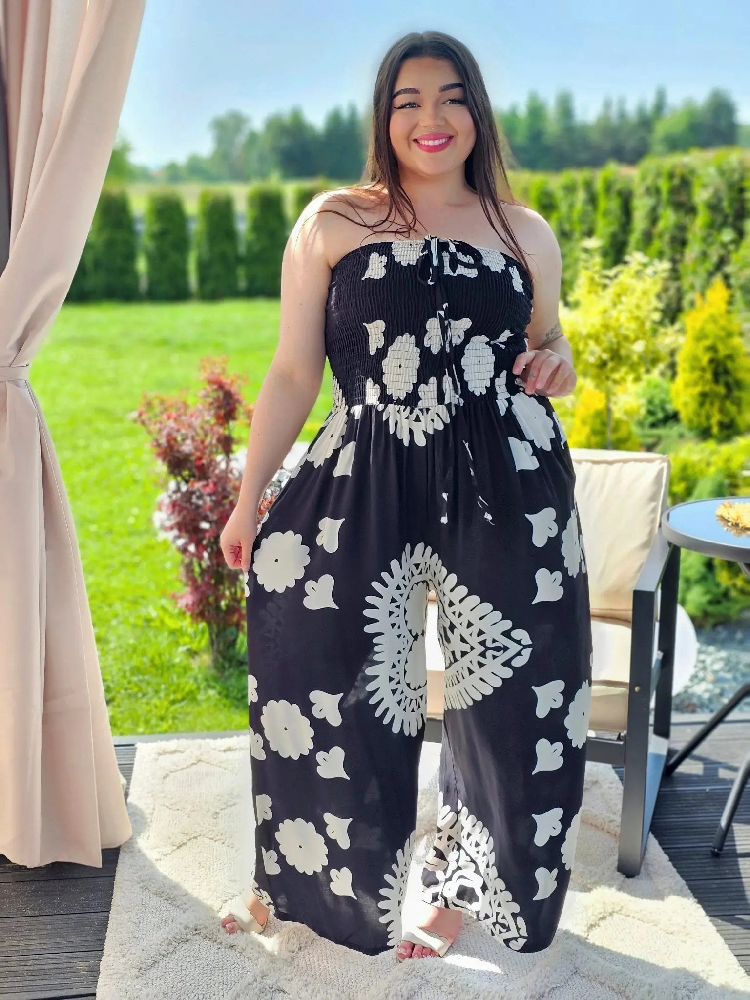 Stylowy kombinezon z kieszeniami - w kilku kolorach Stylowa XL