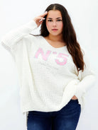 Stylowy sweter z nutą luksusu – idealny na chłodniejsze dni Stylowa XL