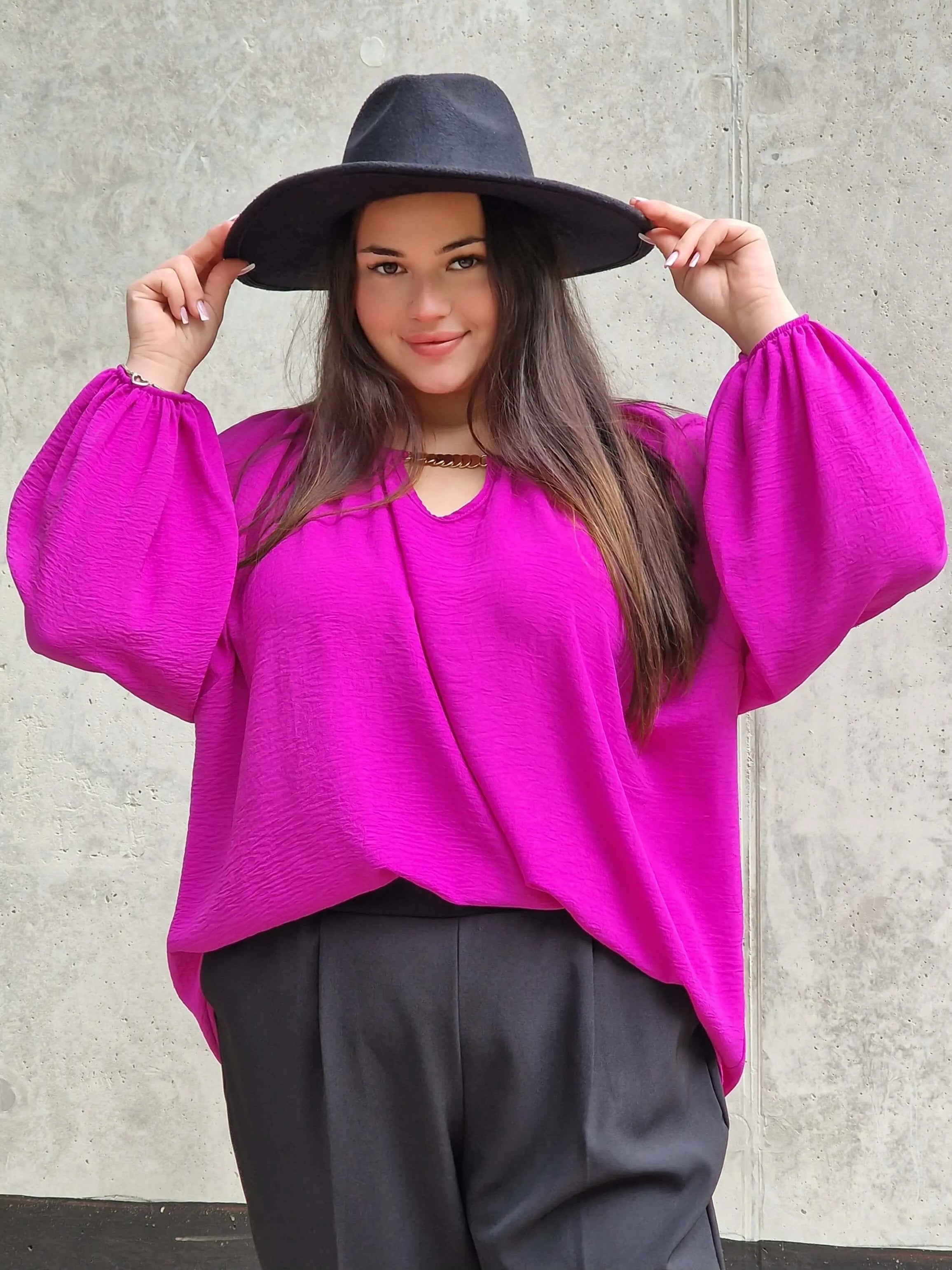 Subtelna elegancja i wygoda  bluzka. Stylowa XL