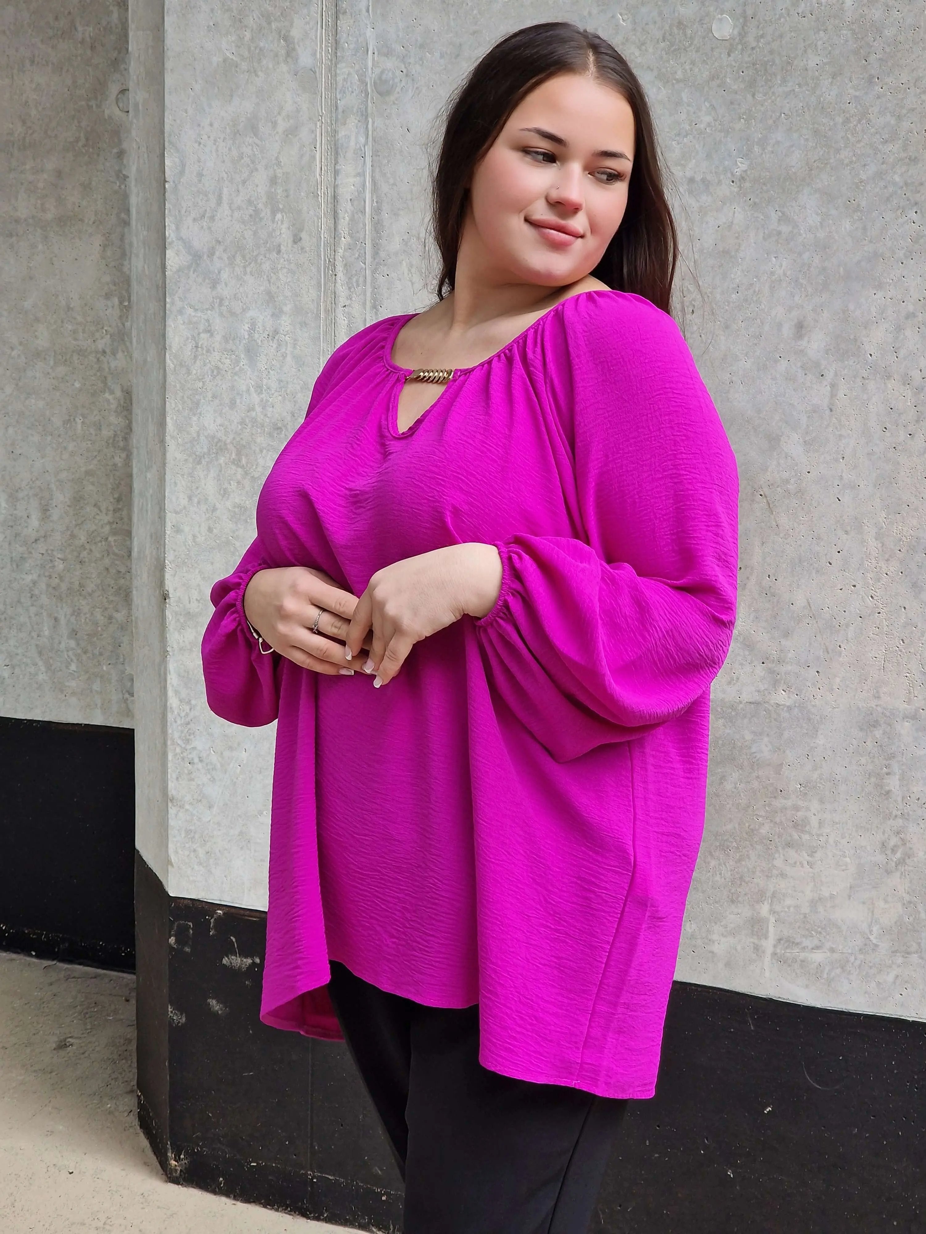 Subtelna elegancja i wygoda  bluzka. Stylowa XL