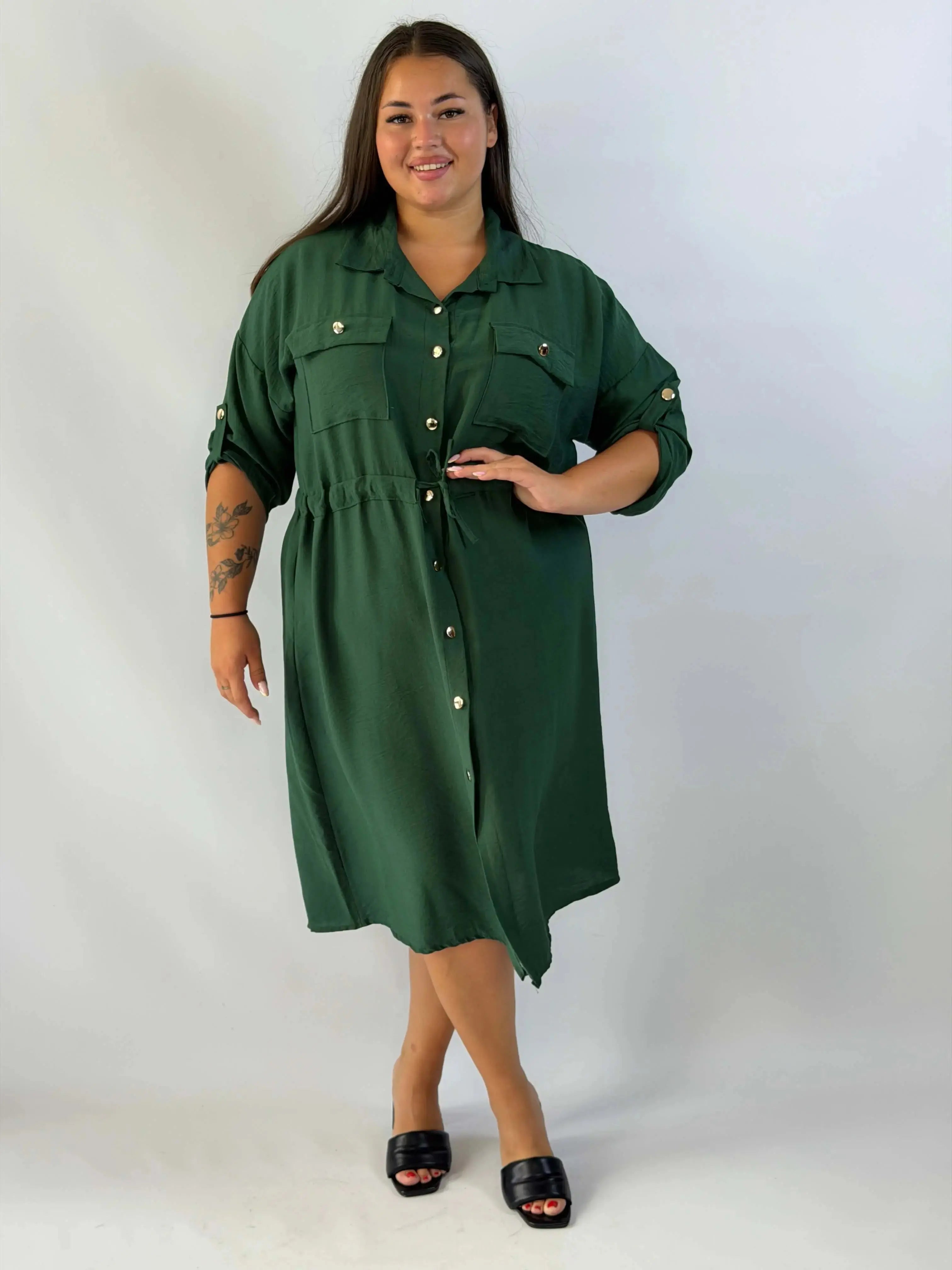 Sukienka Koszulowa Plus Size – Stylowa I Komfortowa Propozycja W Nowoczesnym Wydaniu Stylowa XL