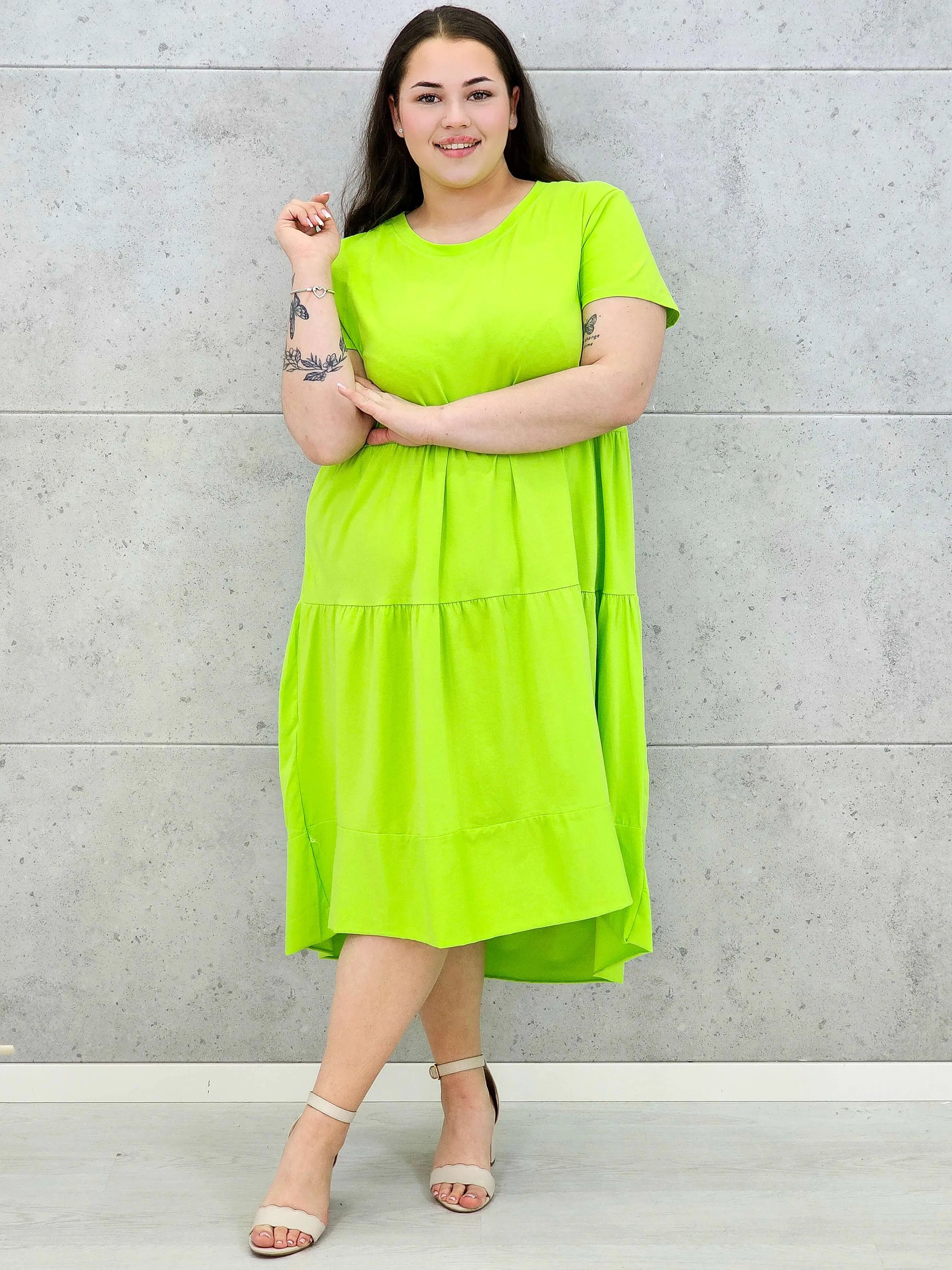 Sukienka Midi z Krótkim Rękawem Stylowa XL