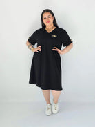 Sukienka Plus Size Luźna Z Dekoltem V I Ozdobnym Detalem Stylowa XL