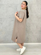 Sukienka Plus Size Luźny Krój – Modna, Wygodna, Z Aplikacją Ważki XXL Stylowa XL