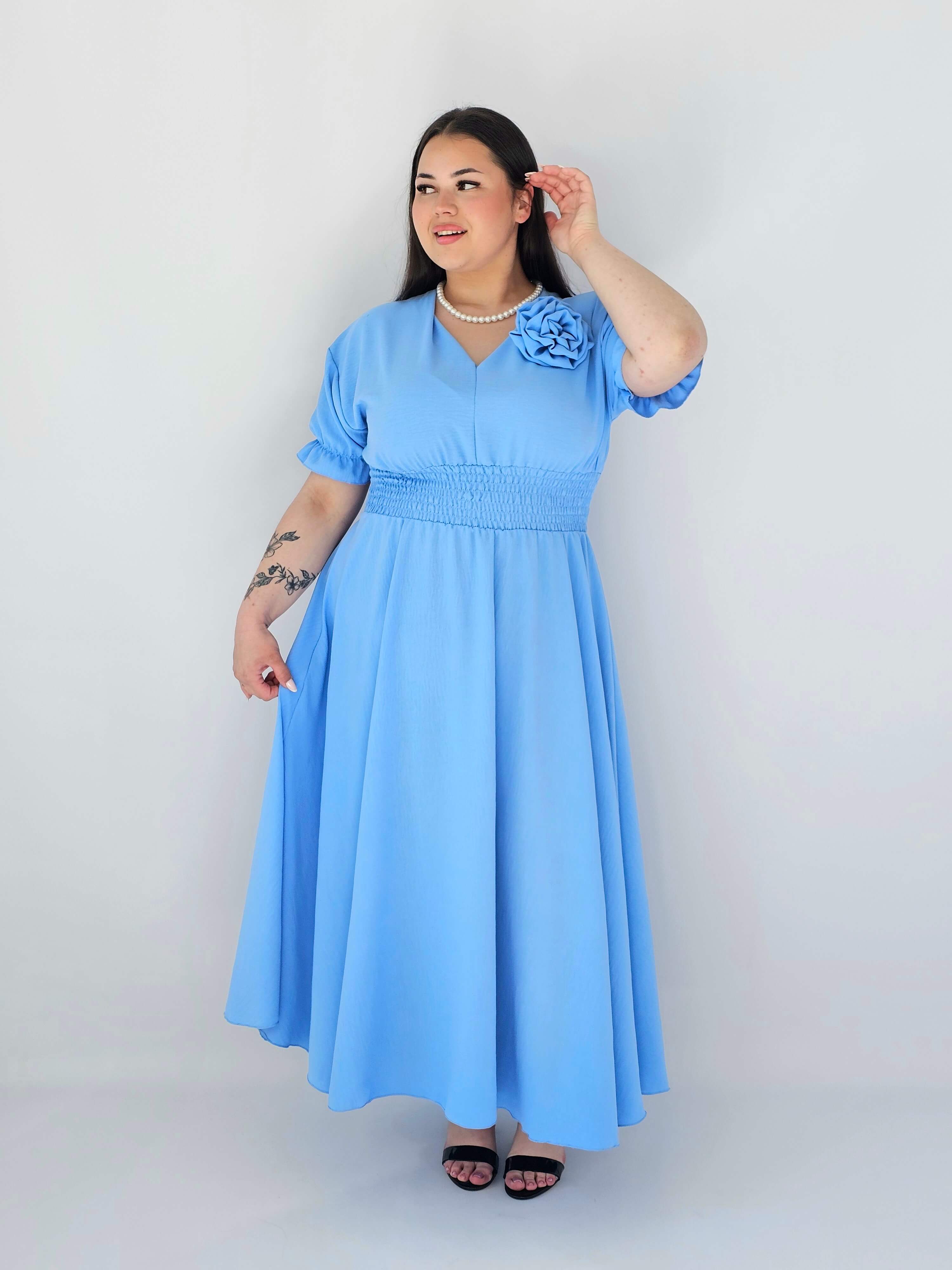 Sukienka Plus Size Midi Z Marszczoną Talią I Kwiatem Stylowa XL