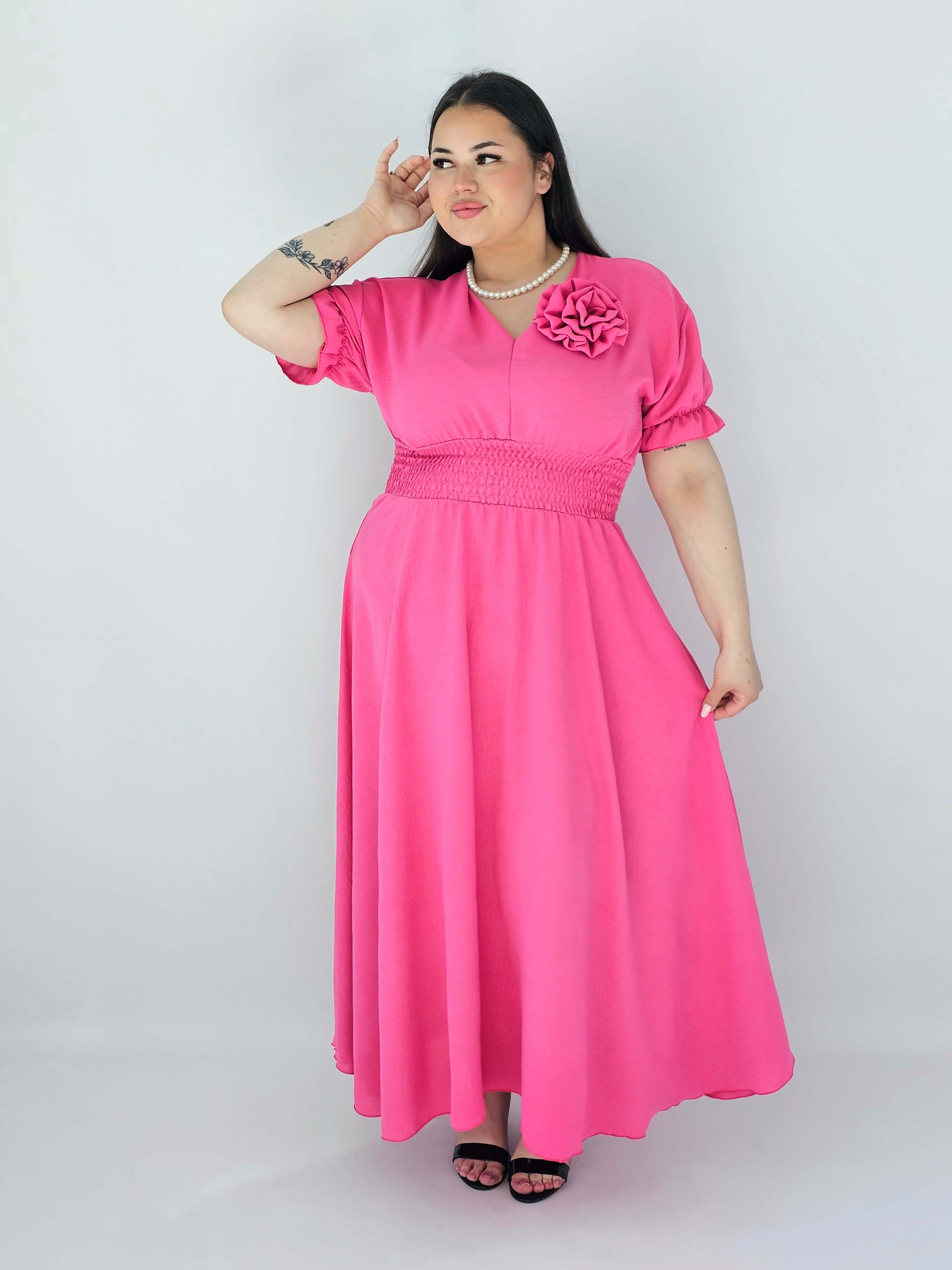 Sukienka Plus Size Midi Z Marszczoną Talią I Kwiatem Stylowa XL