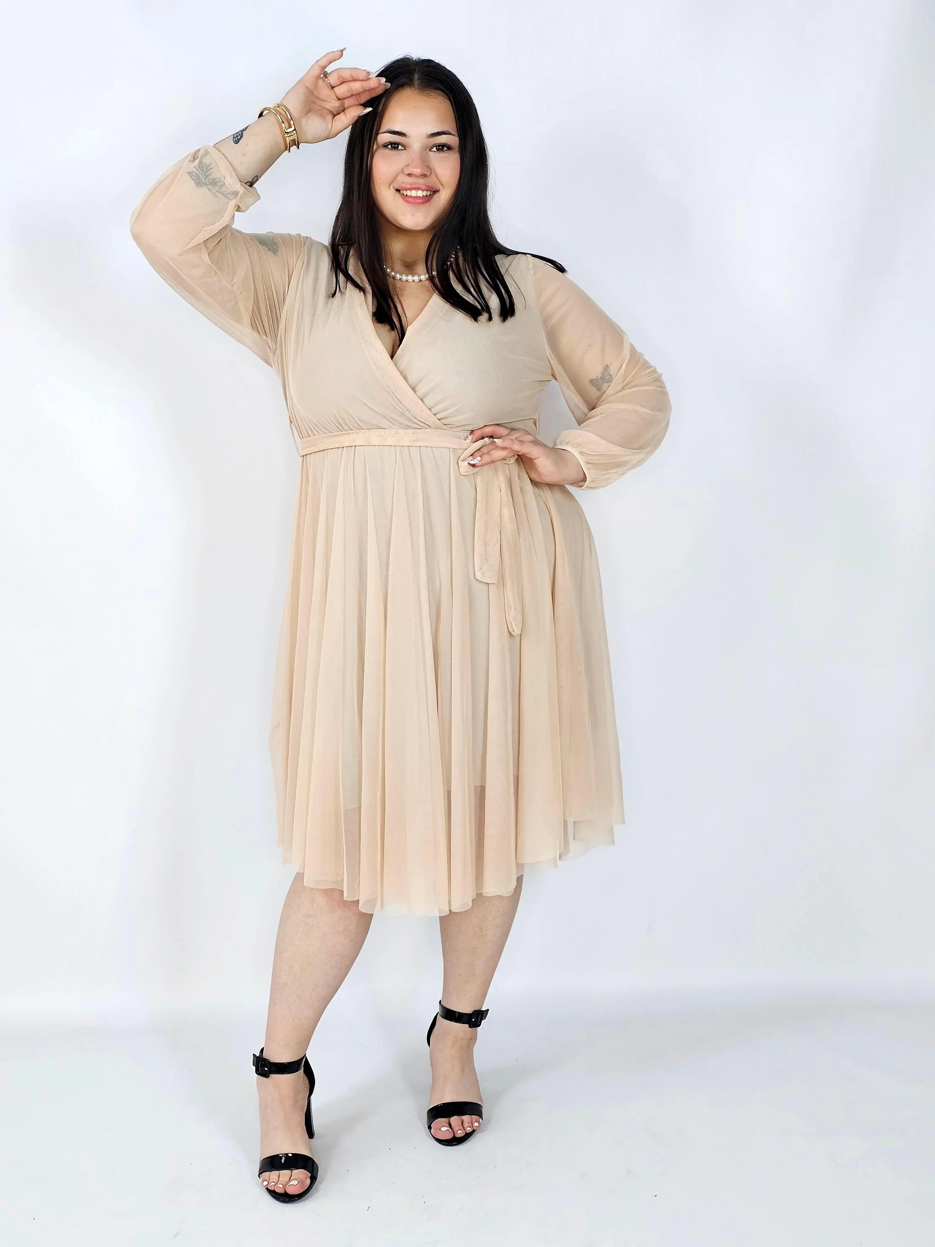Sukienka Plus Size StylowaXL – Elegancja i Komfort w Jednym Stylowa XL