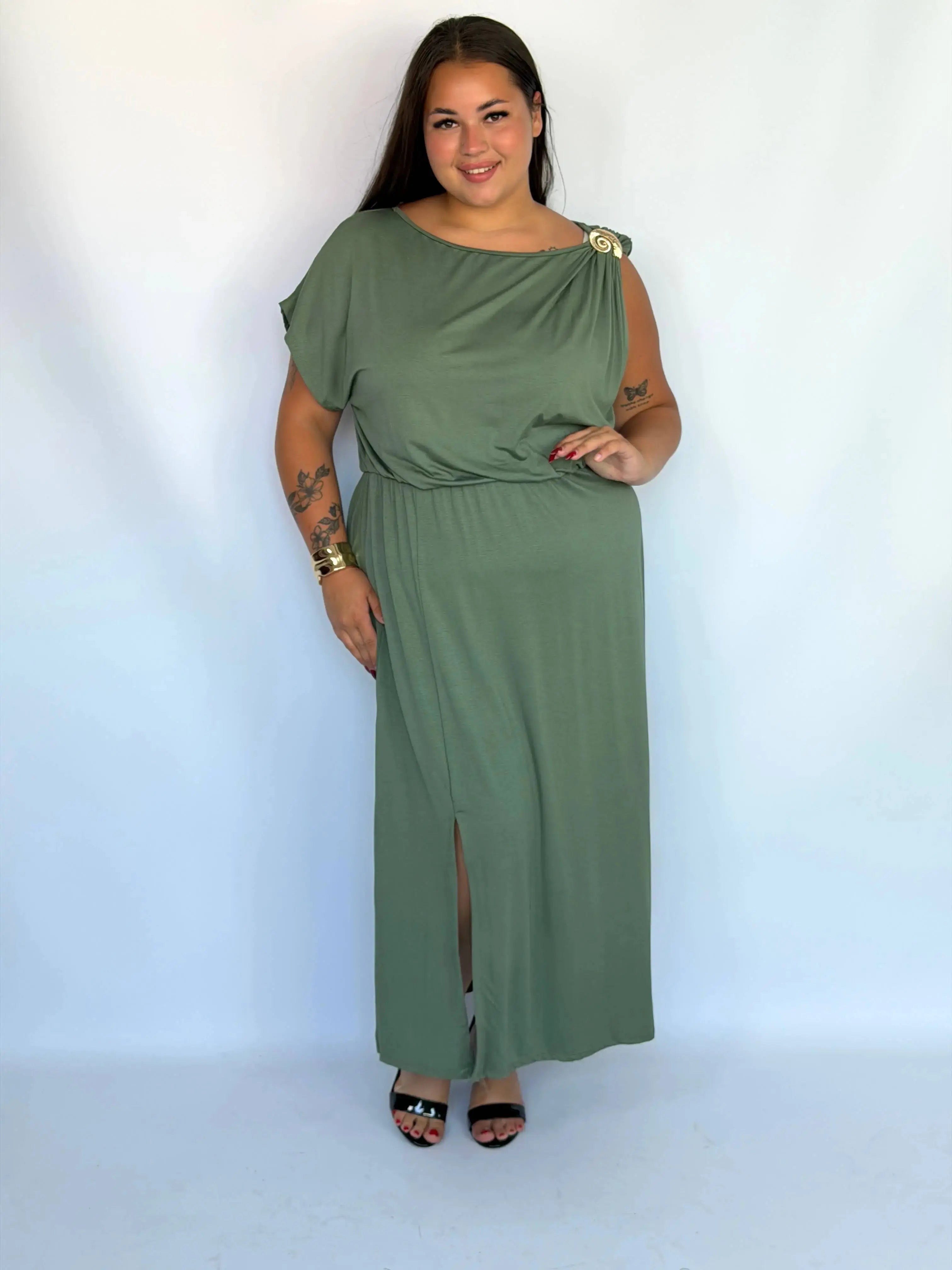 Sukienka Plus Size z Ozdobną Broszką – Elegancka Sukienka Damska XXL Stylowa XL