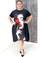 Sukienka asymetryczna z artystycznym nadrukiem Stylowa XL