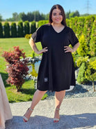 Sukienka basic z wycięciem na ramionach Stylowa XL