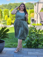 Sukienka bombka bez rękawów Stylowa XL