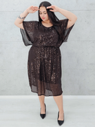Sukienka cekinowa z połyskiem Stylowa XL