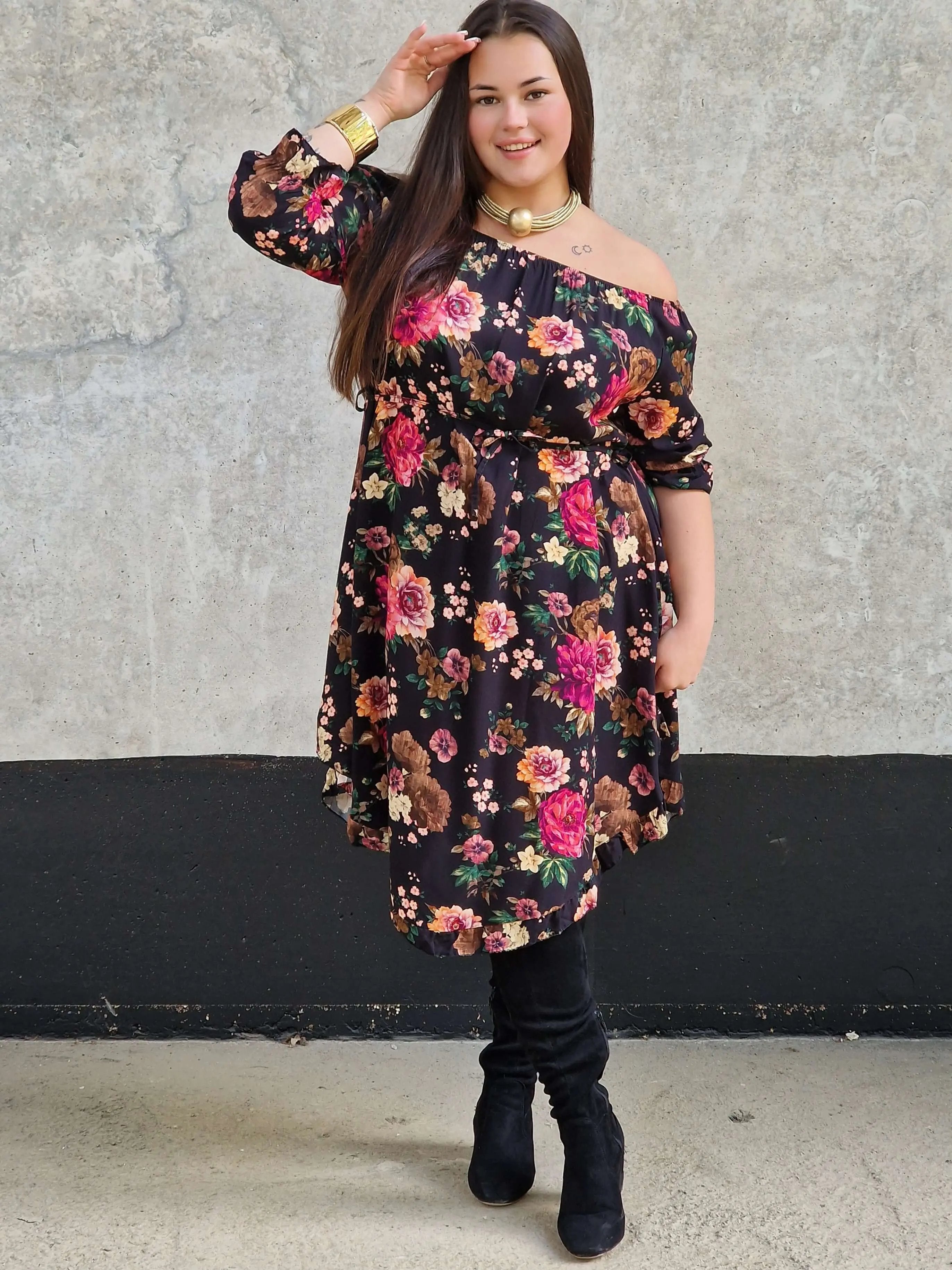 Sukienka hiszpanka Stylowa XL