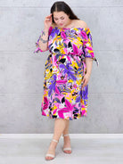 Sukienka hiszpanka midi z wiązanymi rękawami i kwiatowym printem Stylowa XL