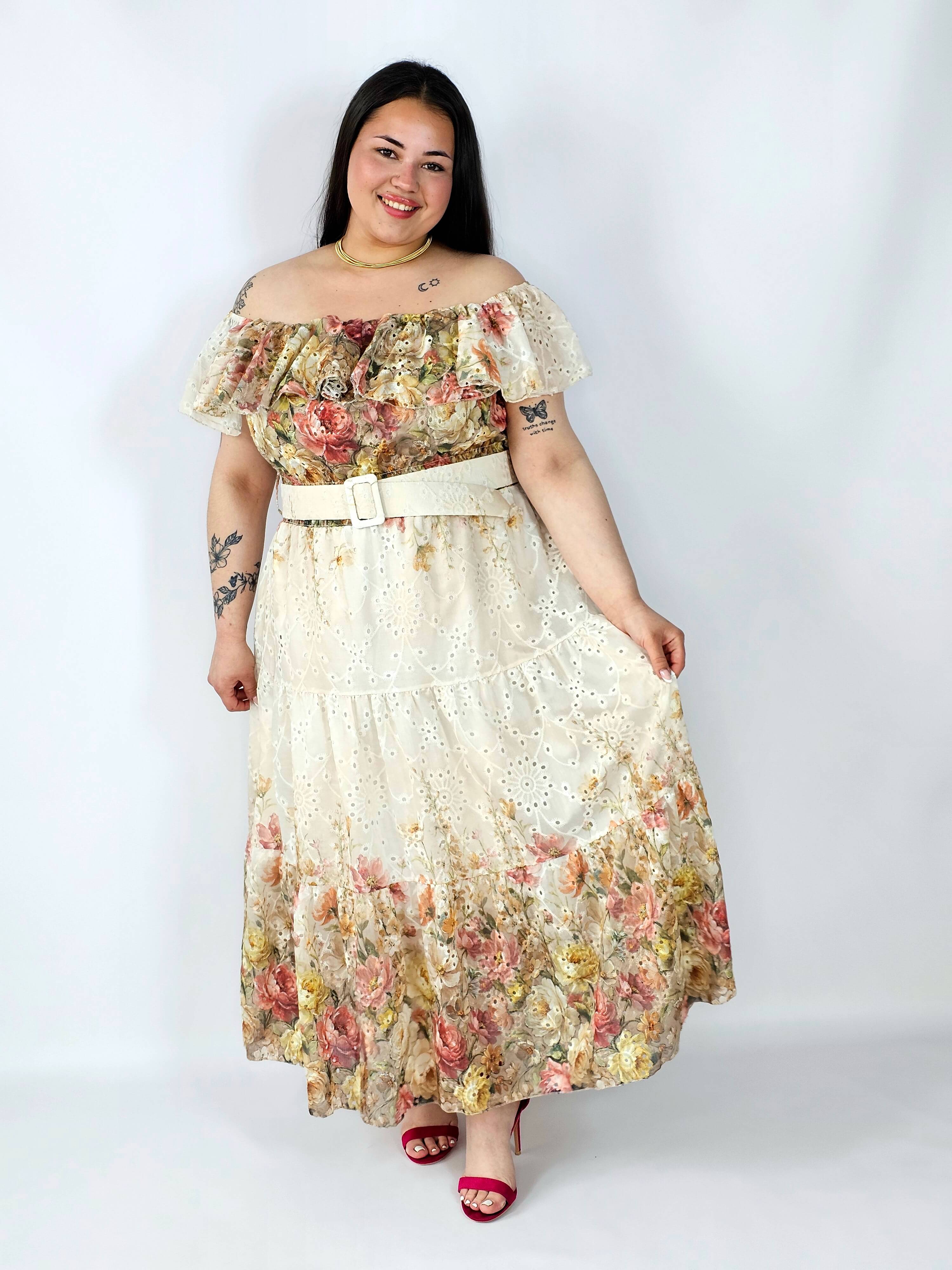 Sukienka hiszpanka plus size haftowana – romantyczna lekkość i styl XXL Stylowa XL