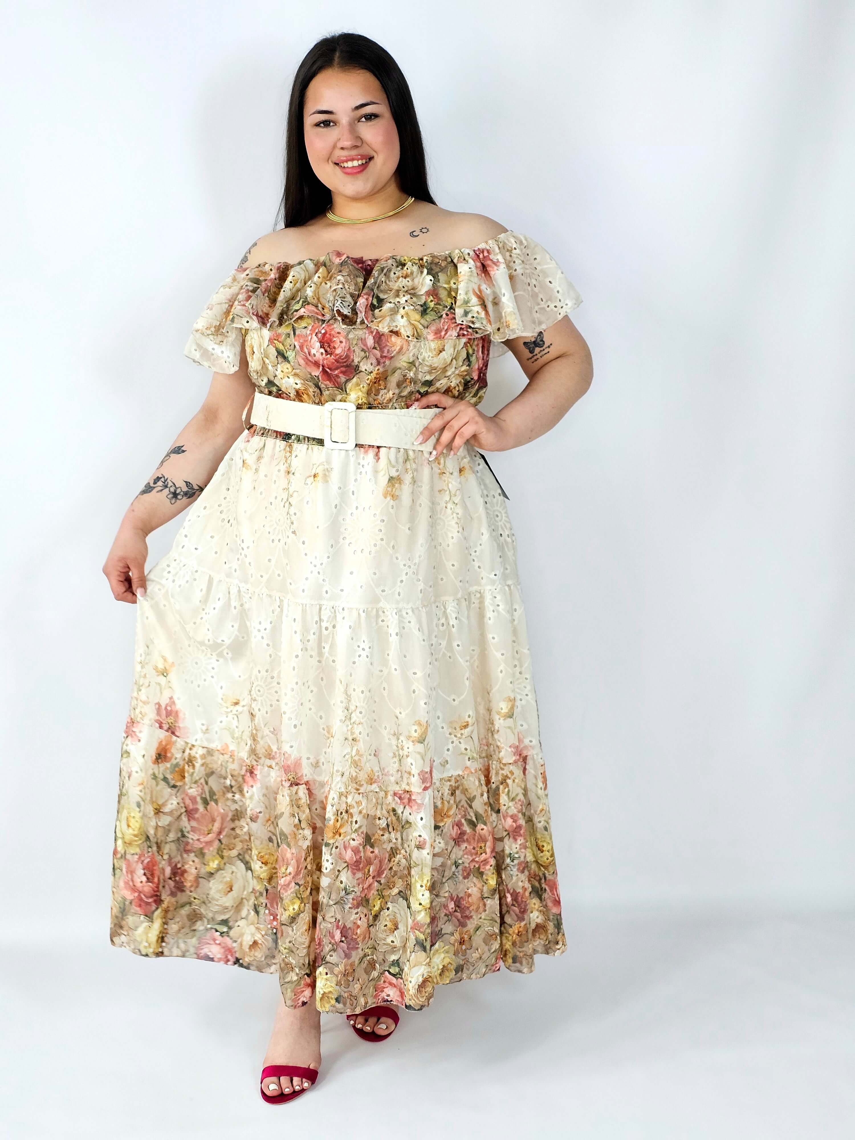 Sukienka hiszpanka plus size haftowana – romantyczna lekkość i styl XXL Stylowa XL