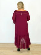 Sukienka hiszpanka plus size midi z falbanami i ozdobnymi guzikami Stylowa XL