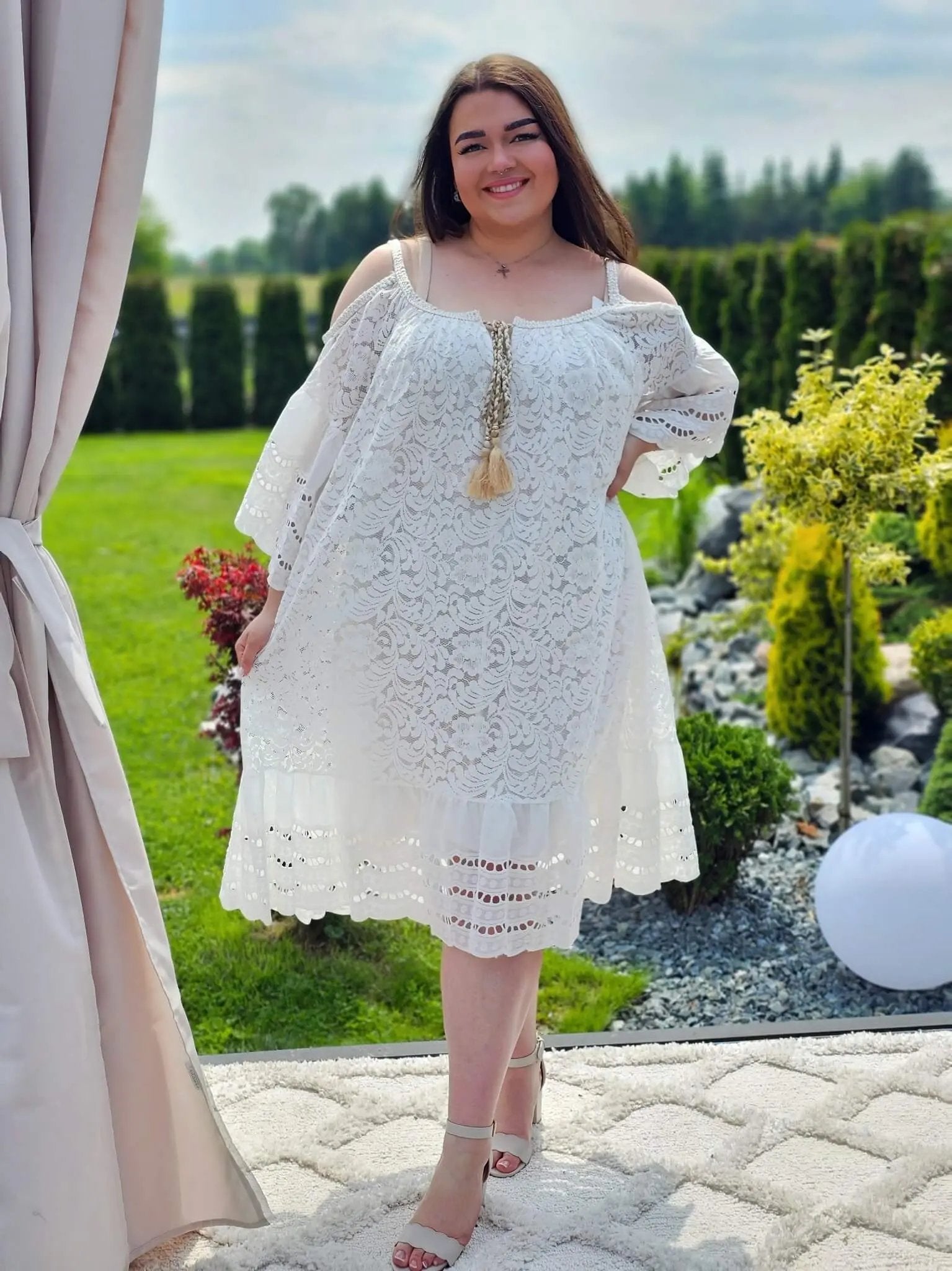 Sukienka hiszpanka z koronką Stylowa XL