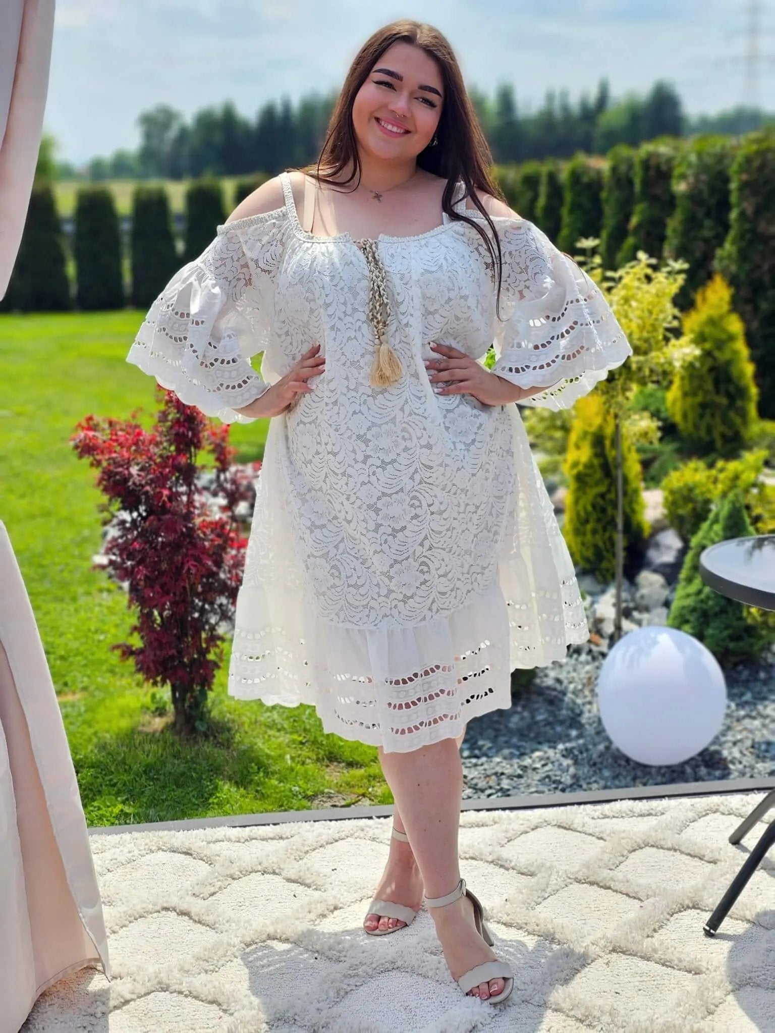 Sukienka hiszpanka z koronką Stylowa XL