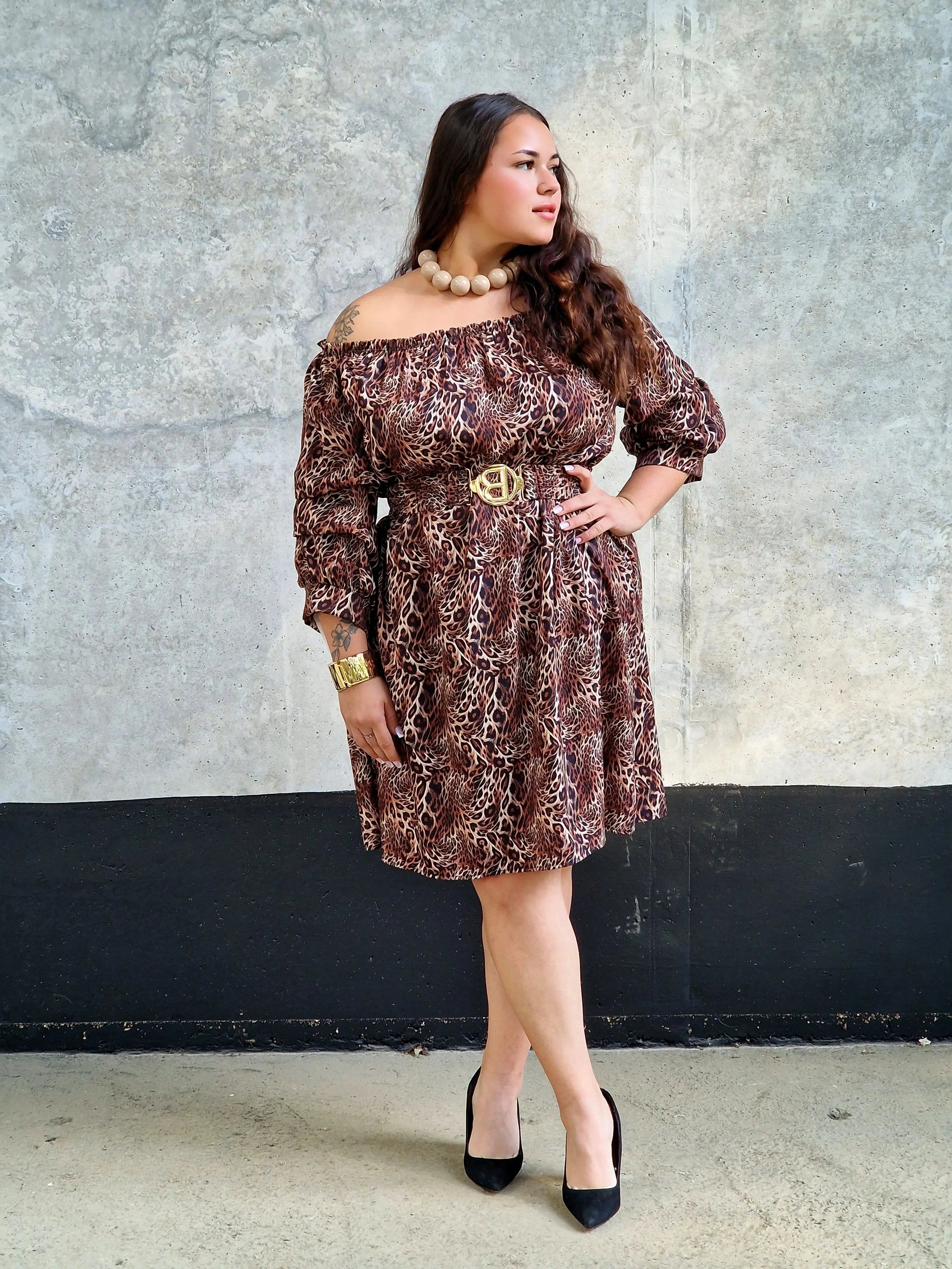 Sukienka hiszpanka z marszczonym rękawem Stylowa XL