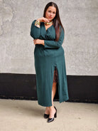 Sukienka kopertowa maxi z koronkową wstawką Stylowa XL