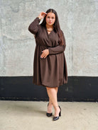 Sukienka kopertowa z efektem bombki- moda Plus Size Stylowa XL