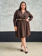 Sukienka kopertowa z efektem bombki- moda Plus Size Stylowa XL