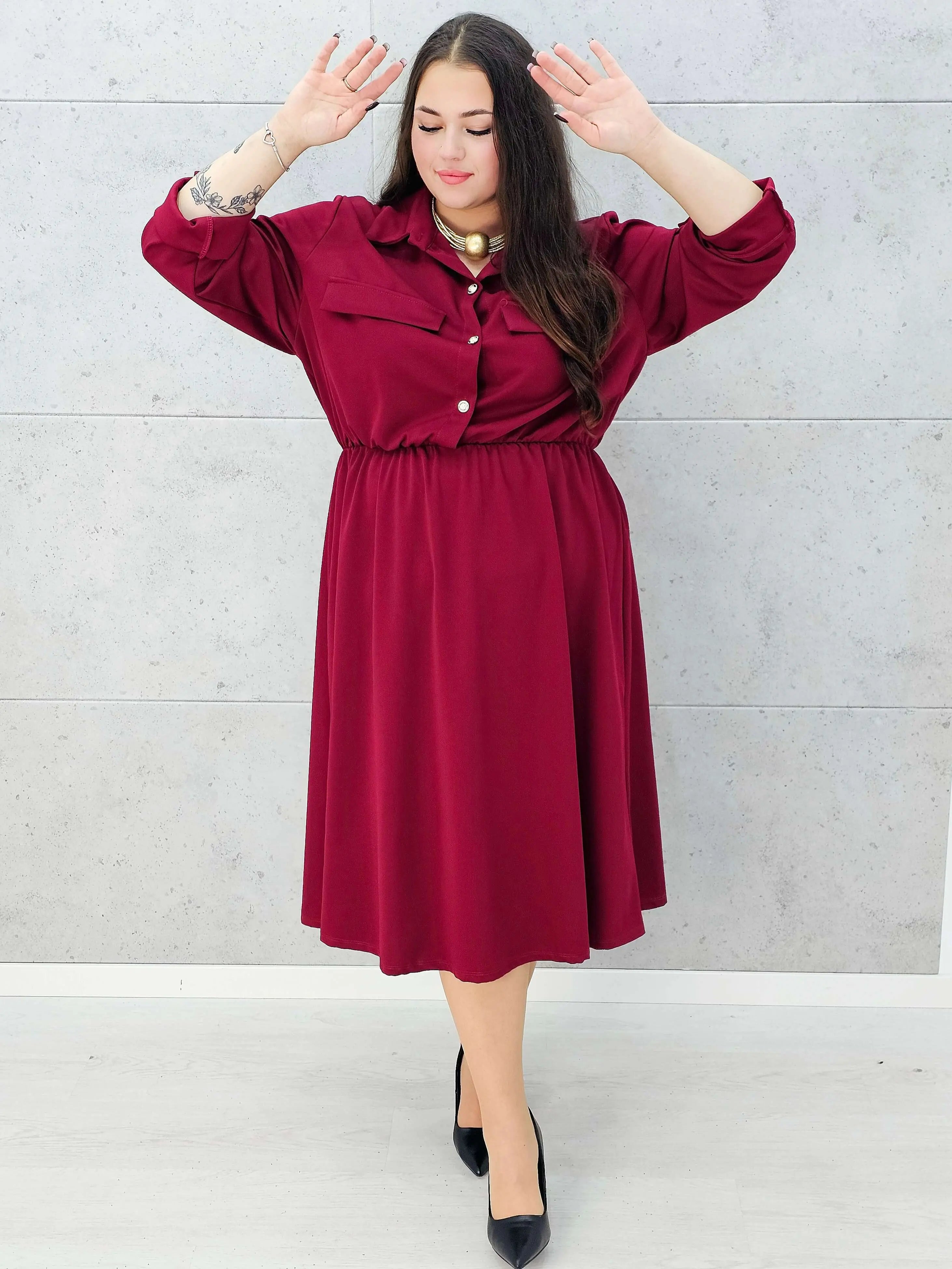 Sukienka koszulowa midi plus size z kieszeniami Stylowa XL