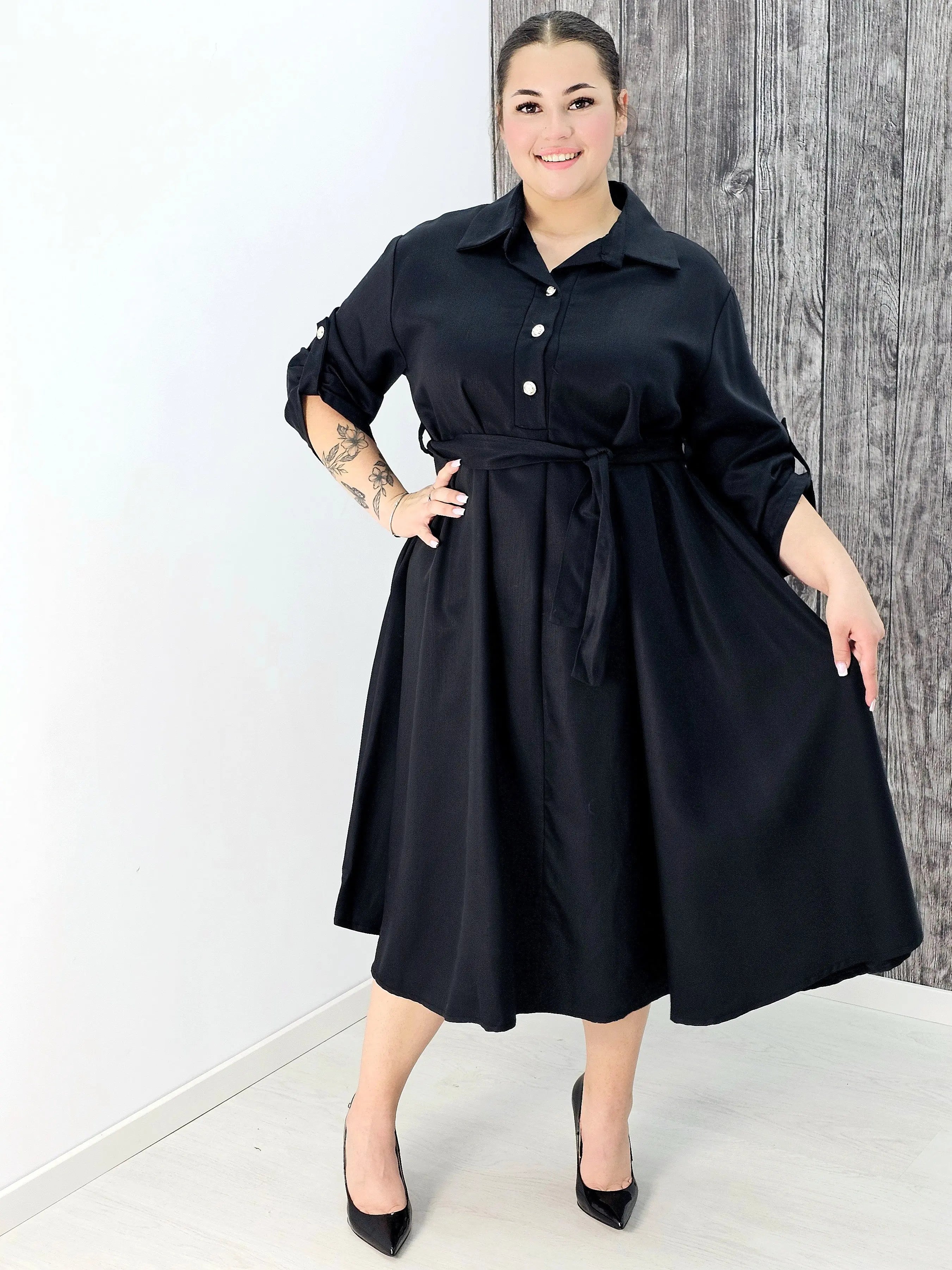 Sukienka koszulowa plus size – stylowa, wygodna i idealna na każdą okazję Stylowa XL