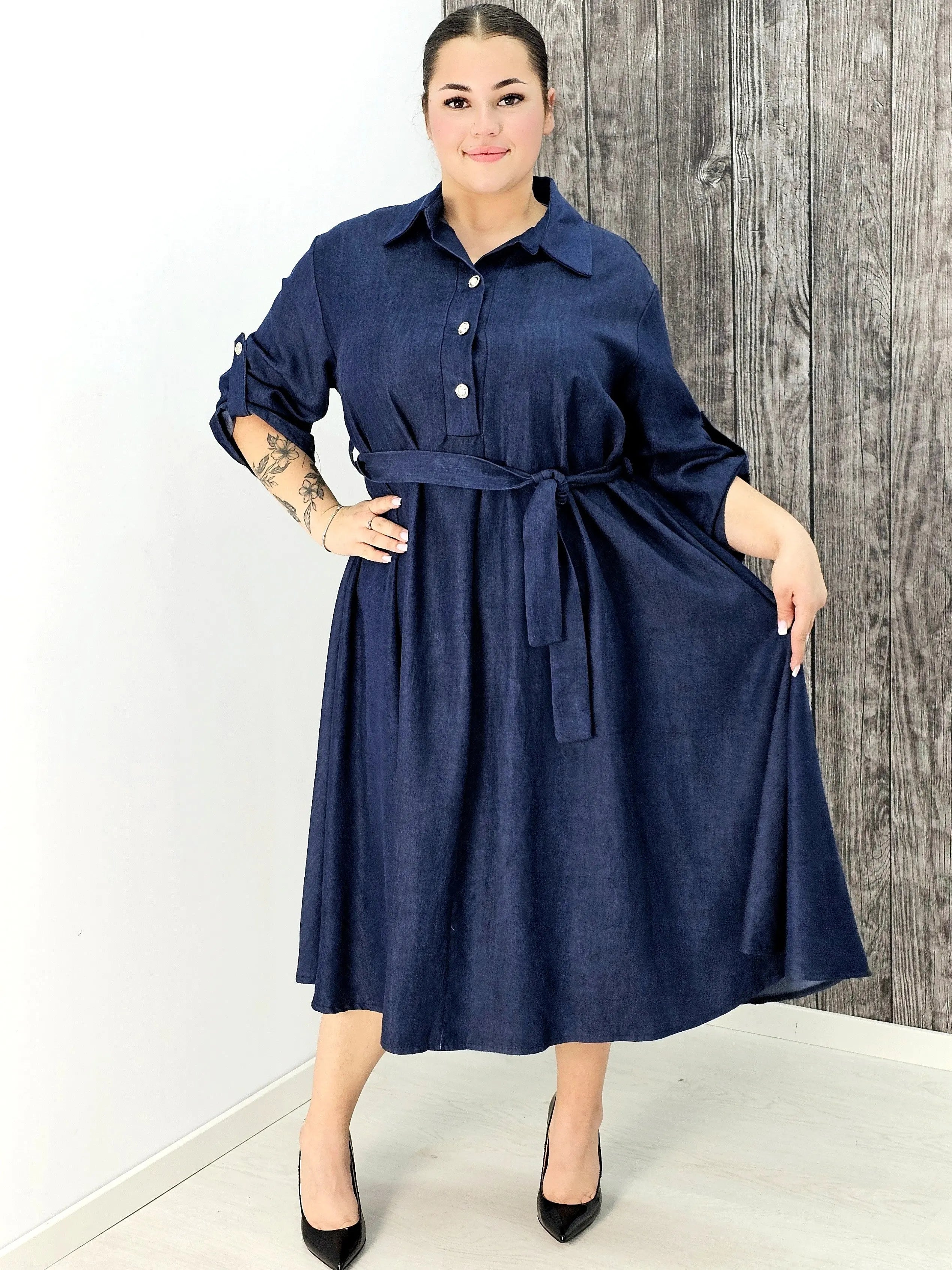 Sukienka koszulowa plus size – stylowa, wygodna i idealna na każdą okazję Stylowa XL