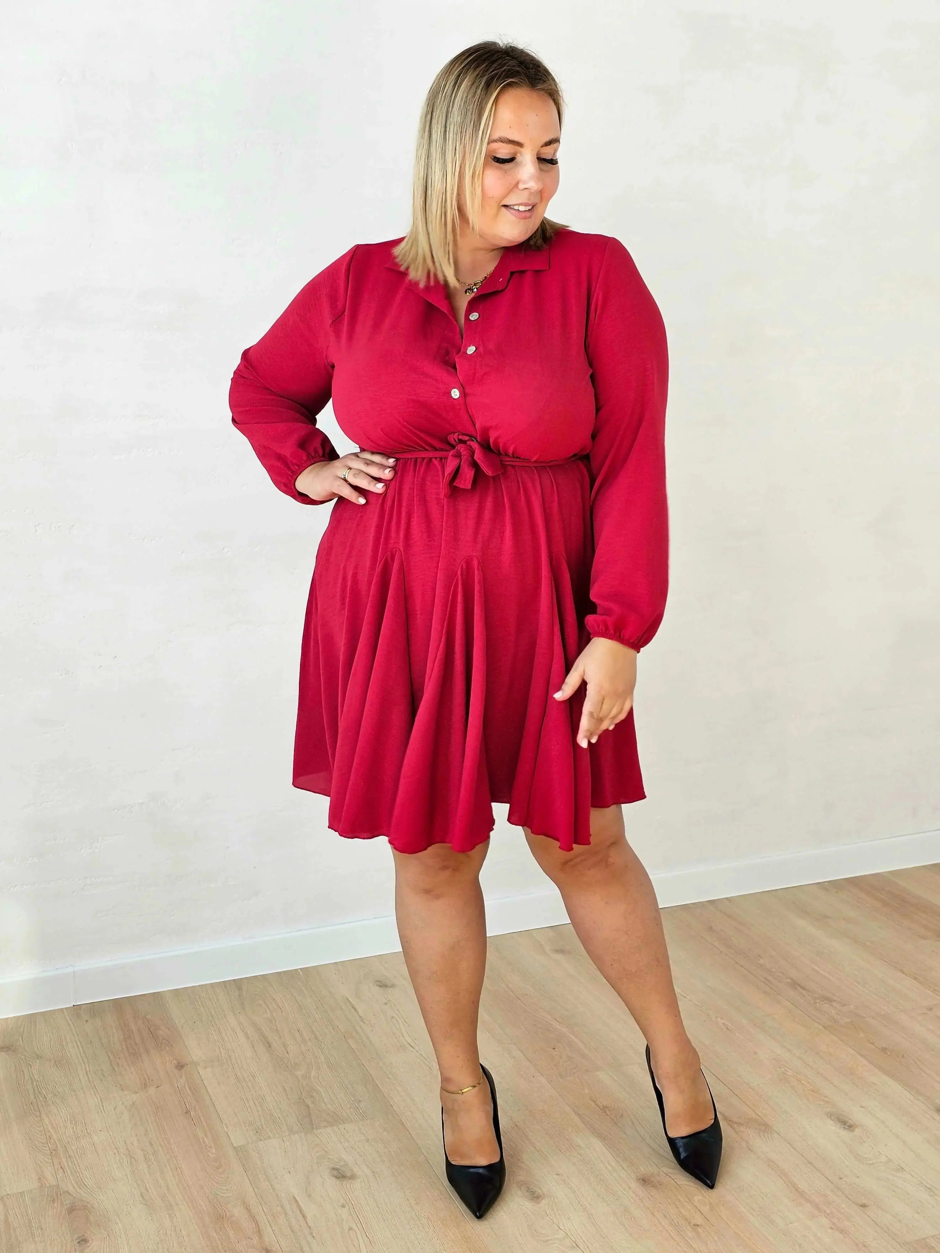 Sukienka koszulowa plus size z wiązaniem w talii Stylowa XL