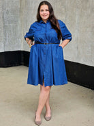 Sukienka koszulowa z połyskiem Stylowa XL