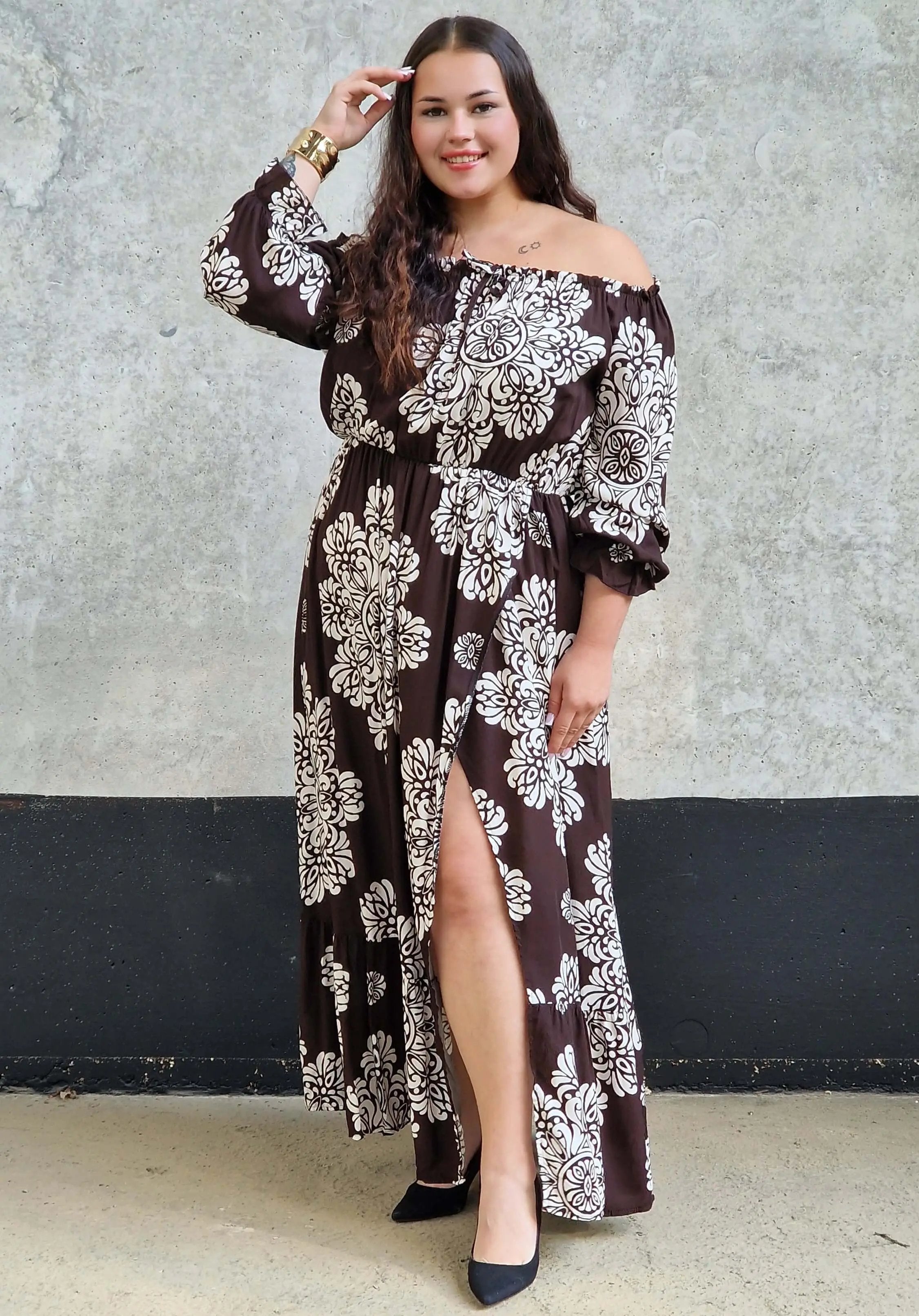 Sukienka maxi hiszpanka z rozcięciem Stylowa XL