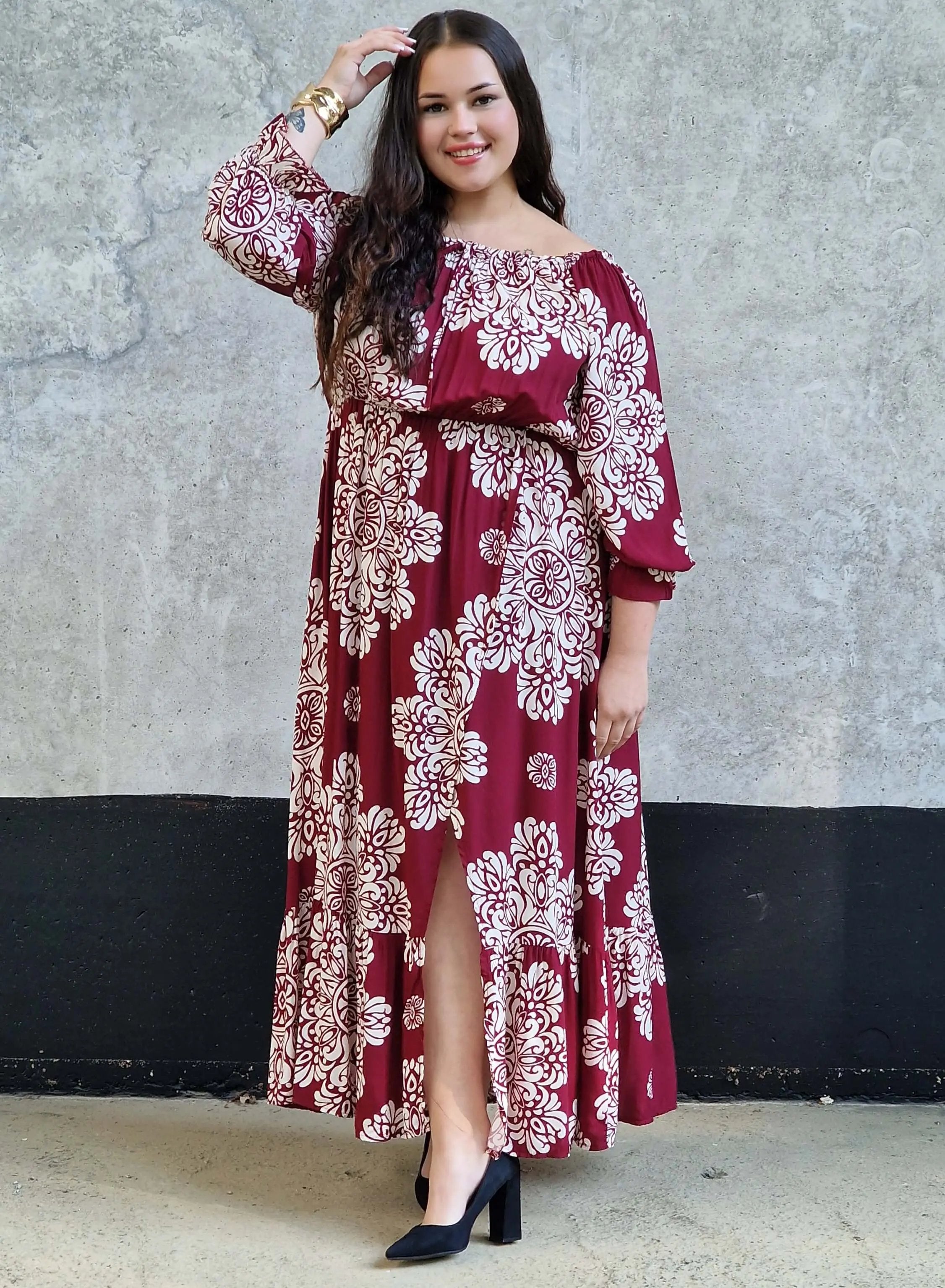 Sukienka maxi hiszpanka z rozcięciem Stylowa XL