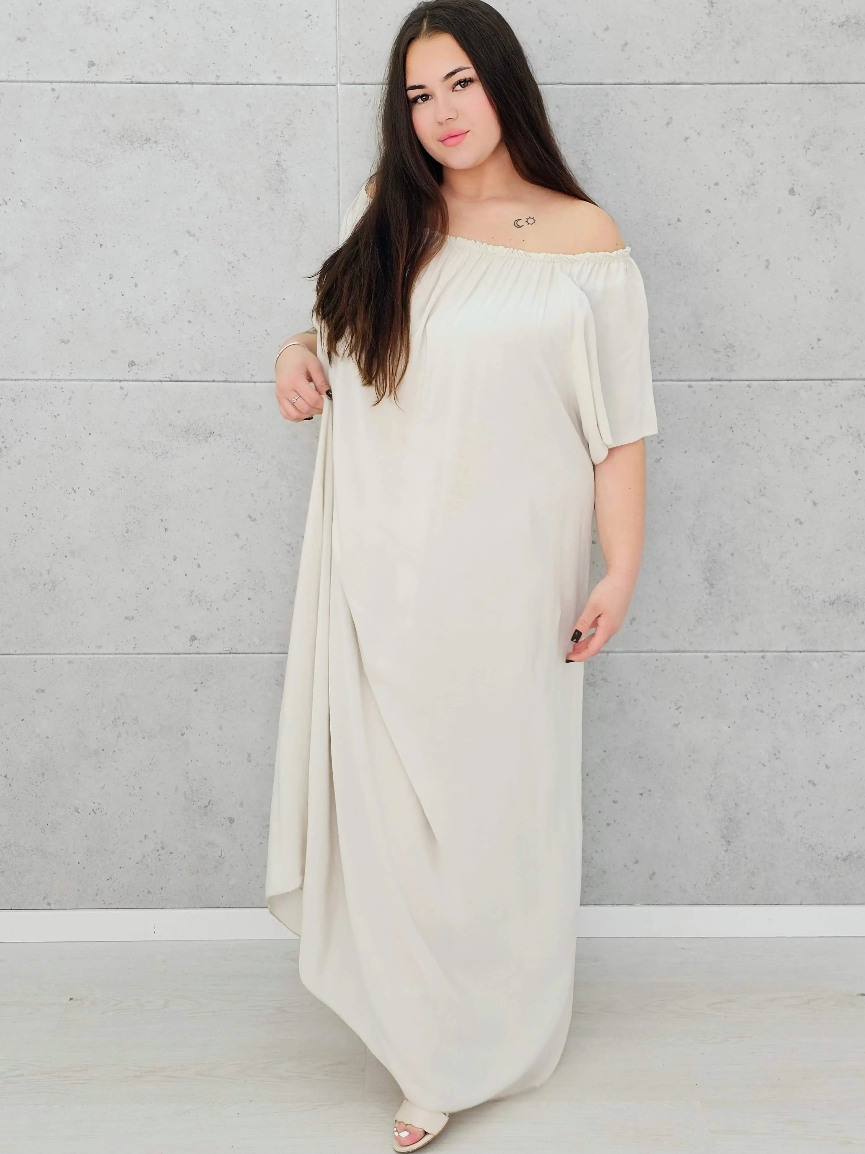 Sukienka maxi plus size-To idealny wybór. Stylowa XL