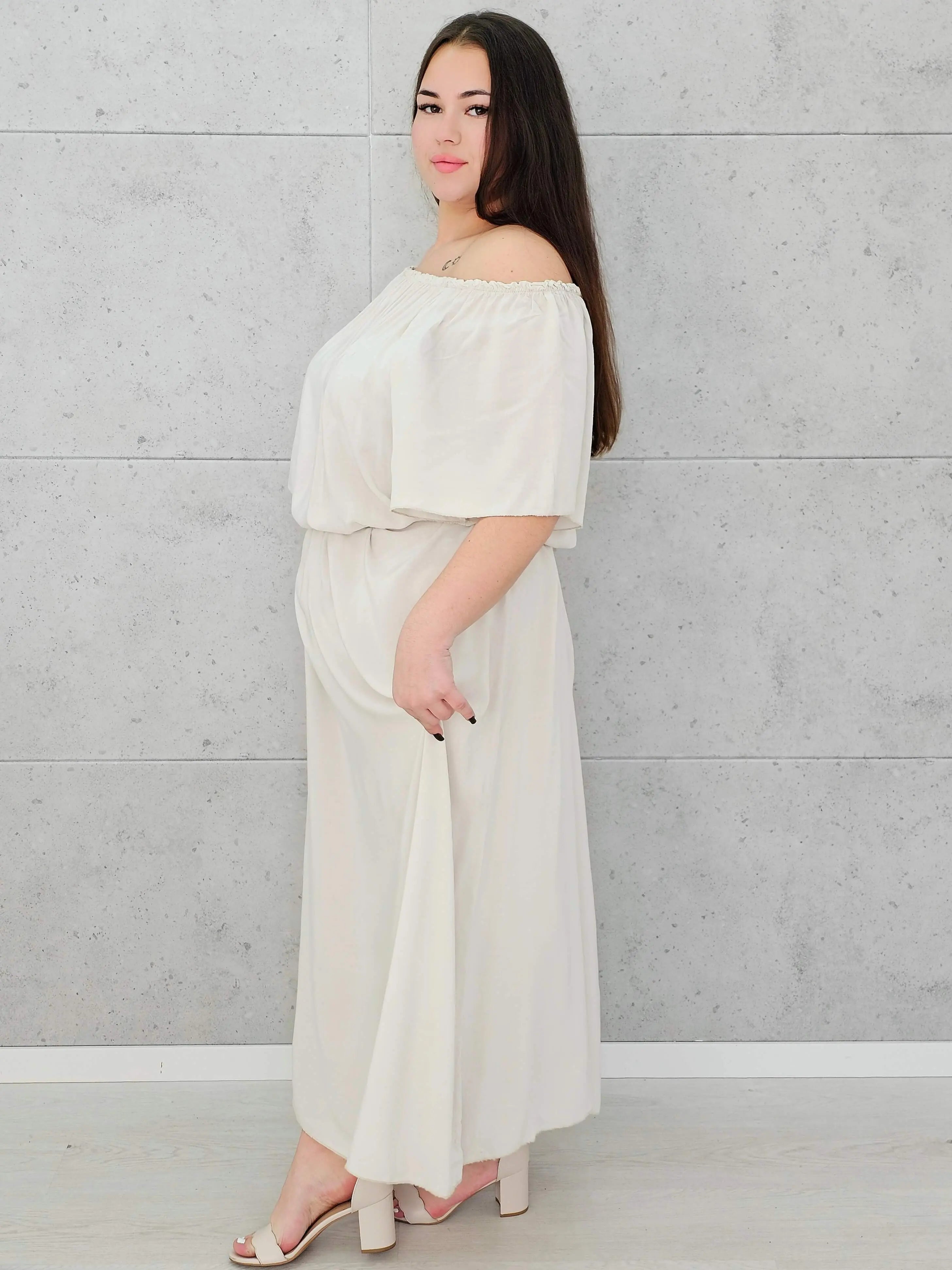 Sukienka maxi plus size-To idealny wybór. Stylowa XL