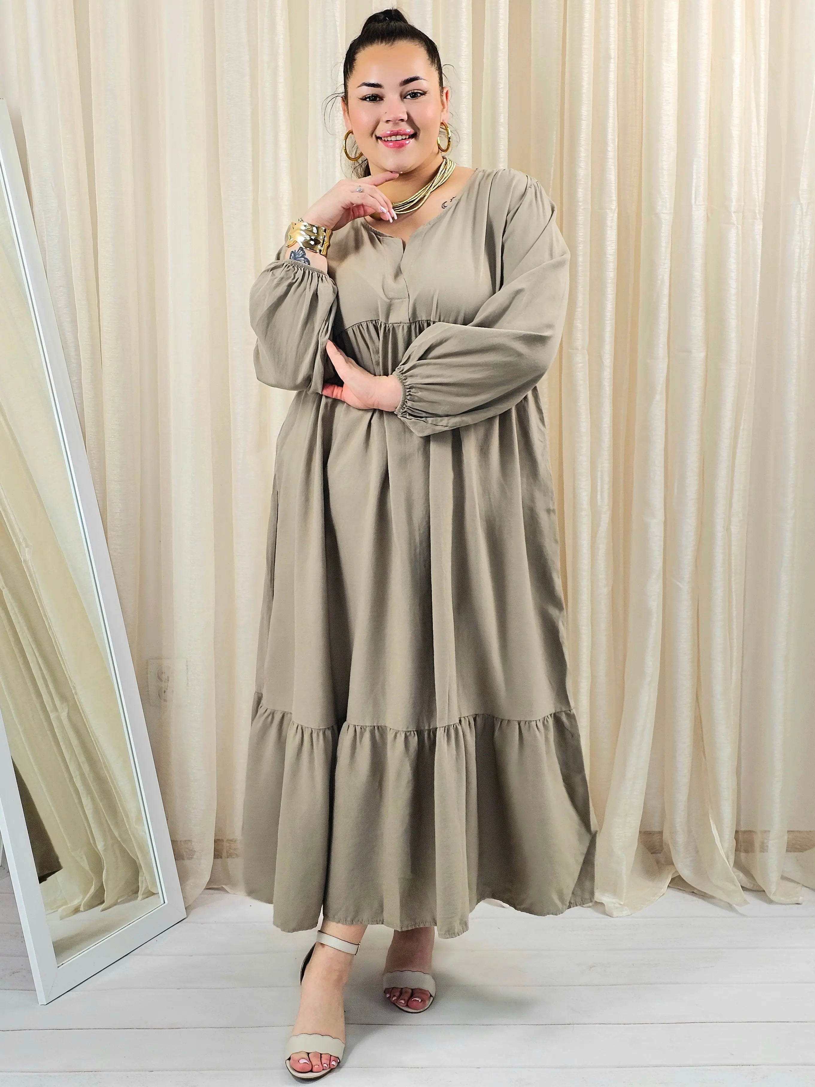 Sukienka maxi plus size – długa sukienka XXL o swobodnym fasonie Stylowa XL