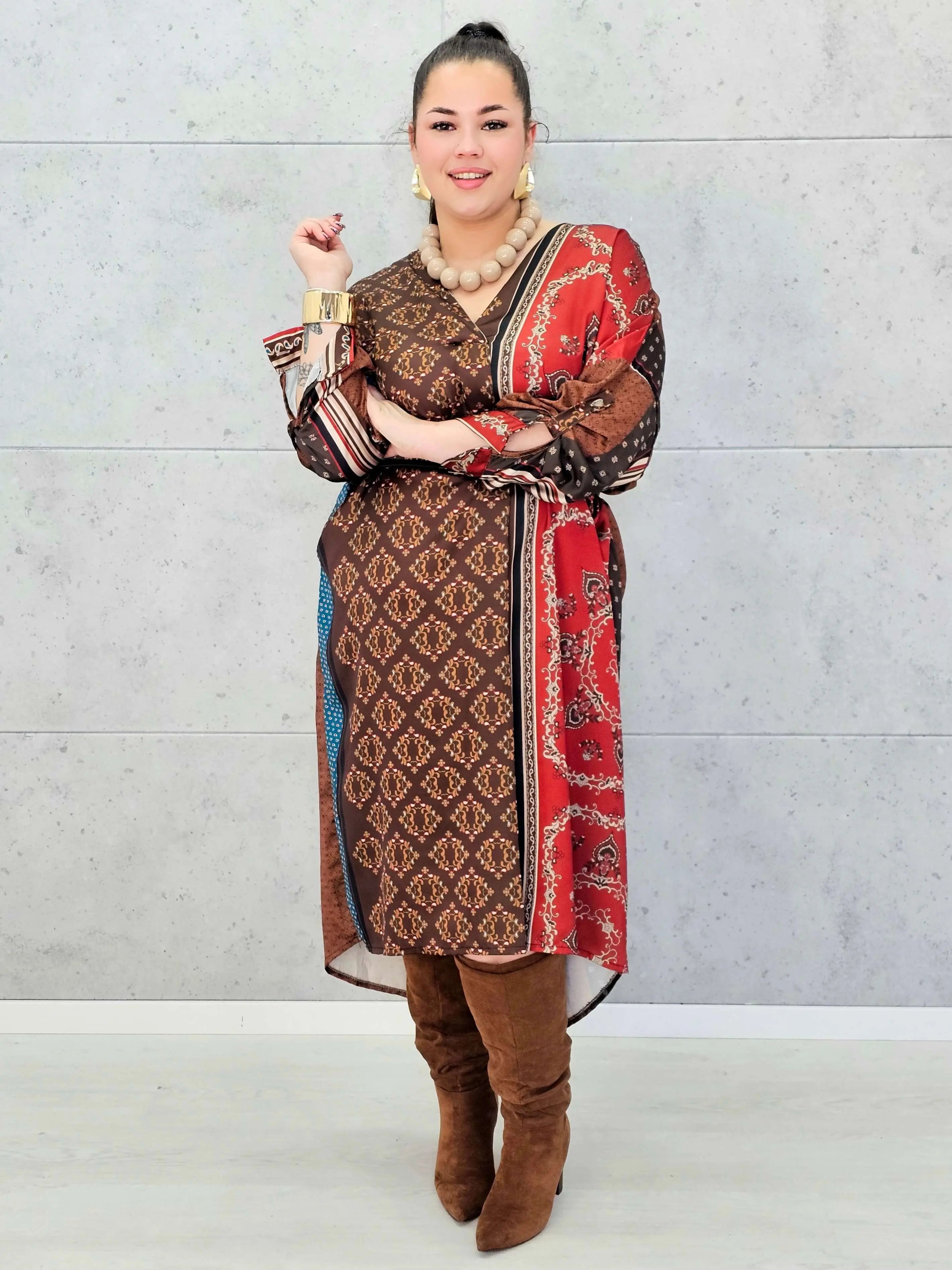 Sukienka maxi w etniczny wzór – elegancka sukienka plus size dla kobiet XXL Stylowa XL