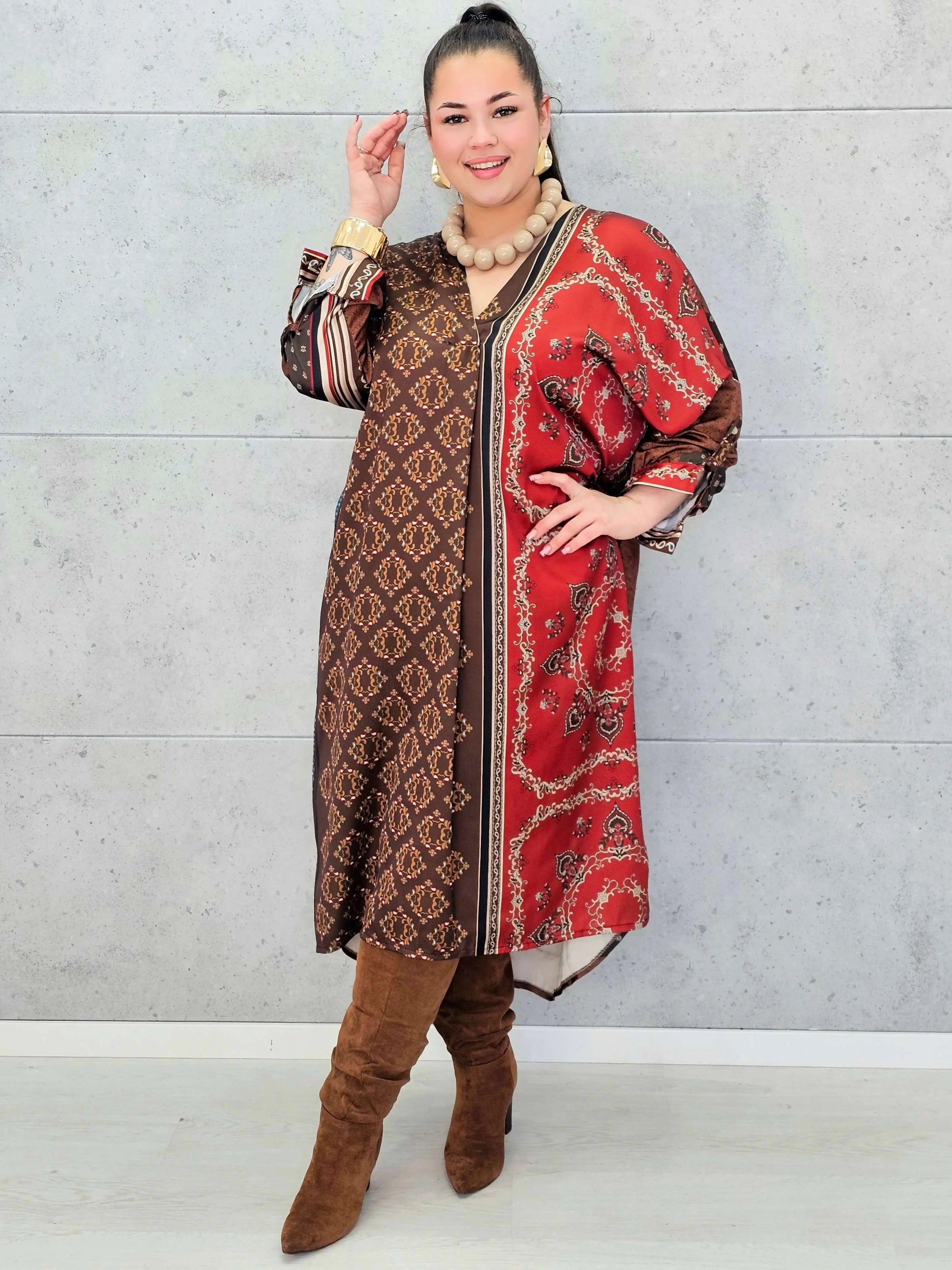 Sukienka maxi w etniczny wzór – elegancka sukienka plus size dla kobiet XXL Stylowa XL