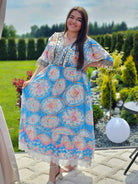Sukienka maxi w pastelowy orientalny wzór Stylowa XL