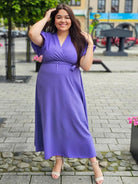 Sukienka maxi z falbankowym rękawkiem Stylowa XL