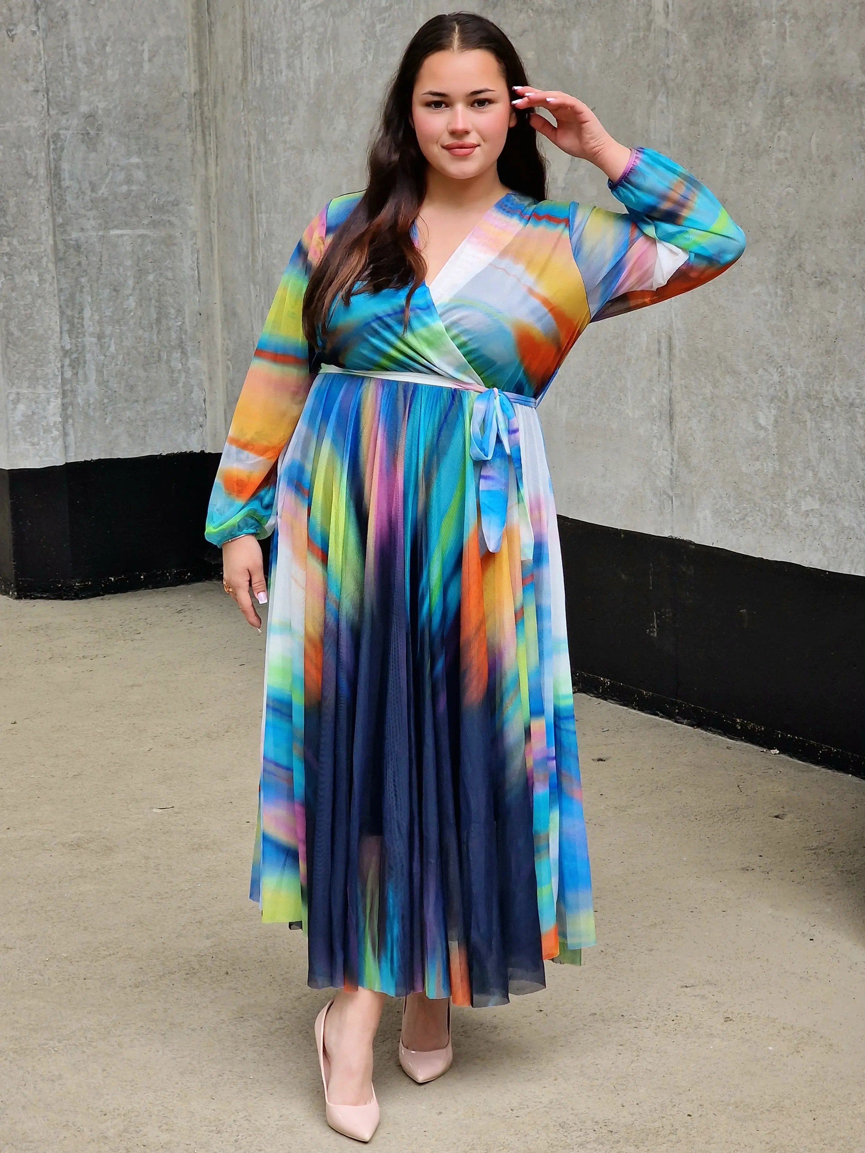 Sukienka maxi z kolorowym printem Stylowa XL