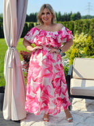Sukienka maxi z kwiatowym nadrukiem z falbaną Stylowa XL