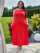 Sukienka maxi z ozdobnymi klamerkami Stylowa XL