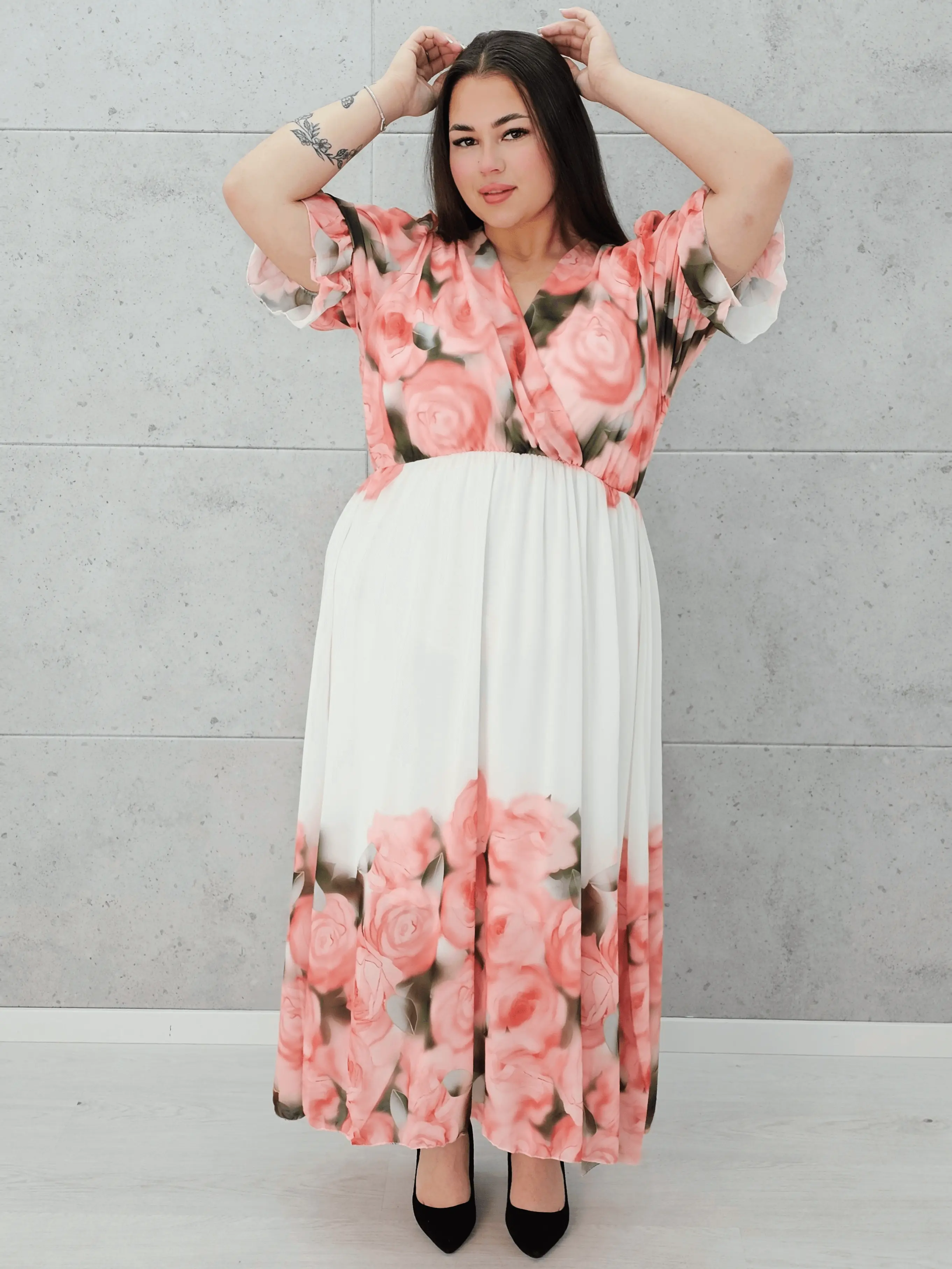 Sukienka maxi z różanym printem Stylowa XL