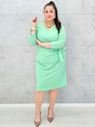 Sukienka midi z wiązaniem – elegancka propozycja plus size dla kobiet XXL Stylowa XL