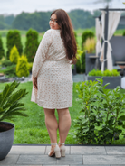 Sukienka na pewno przyciągnie uwagę Stylowa XL