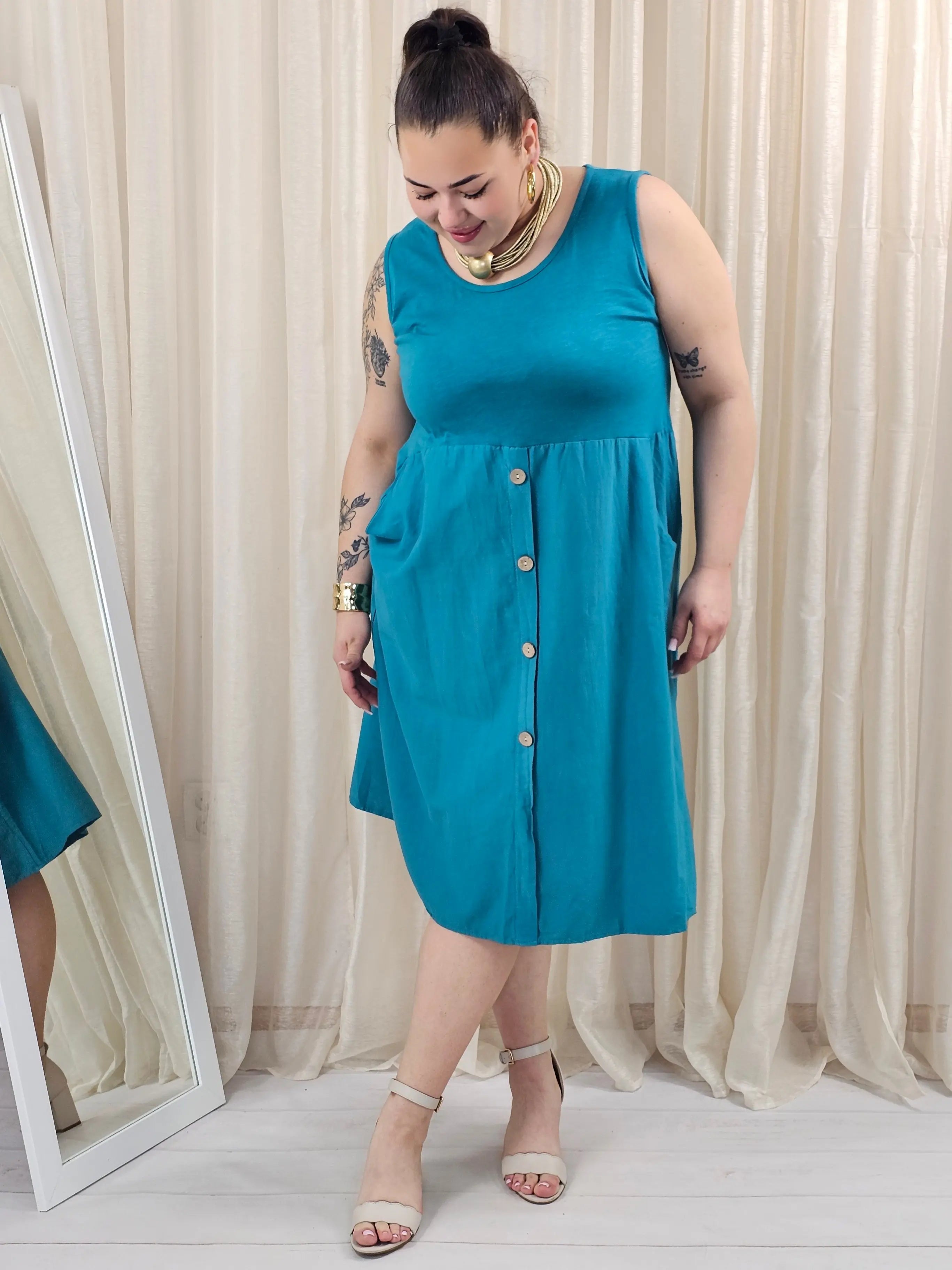 Sukienka odcinana pod biustem dołem ozdobne guziczki w kilku kolorach Stylowa XL