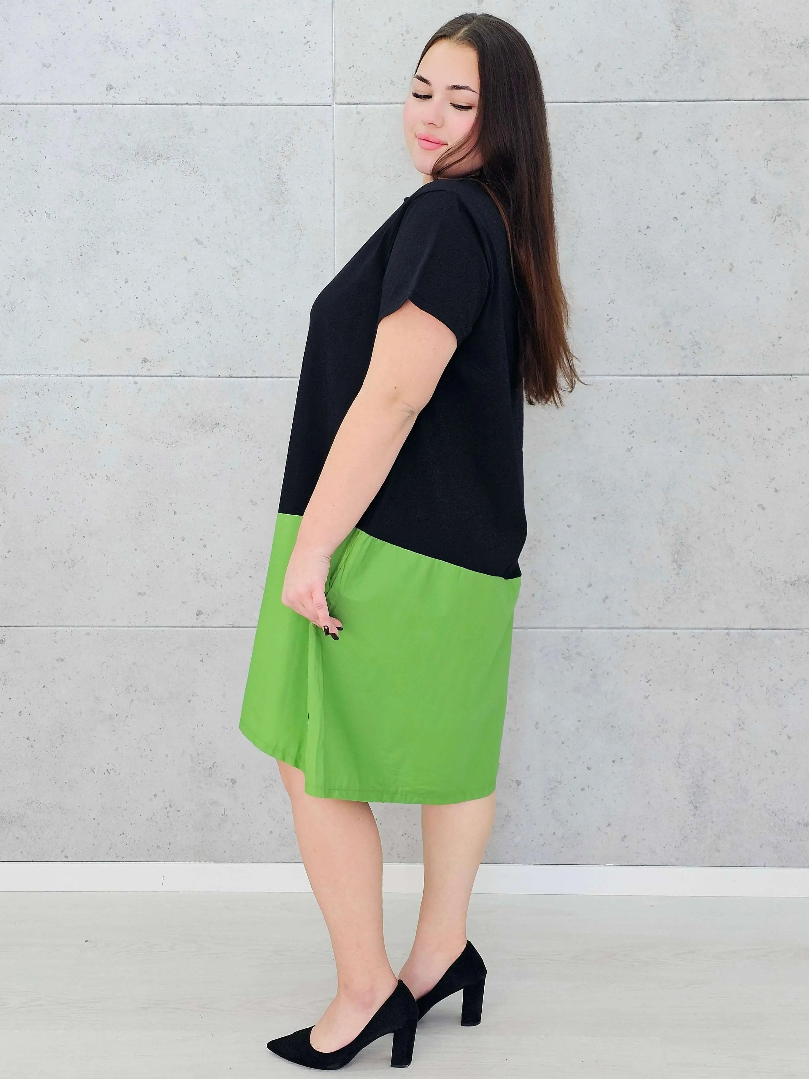 Sukienka oversize z motywem kwiatowym  moda dla kobiet plus size Stylowa XL